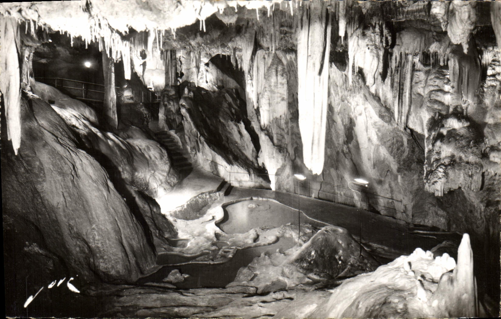 CPM Grottes de Betharram Le sanctuaire souterrain Grotte 