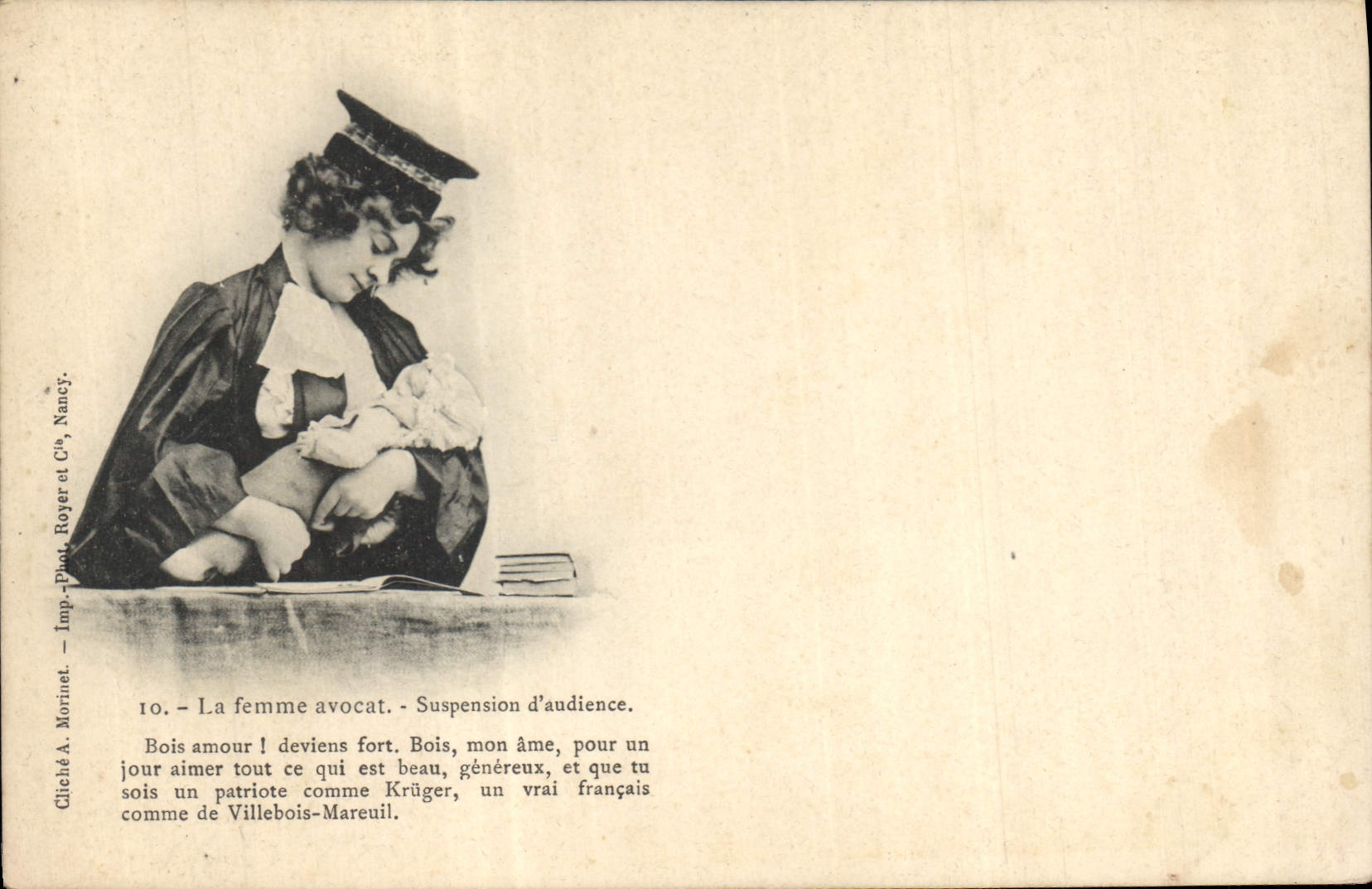 CPA Fantaisie Enfants Poupee La femme avocat Suspension d'audience