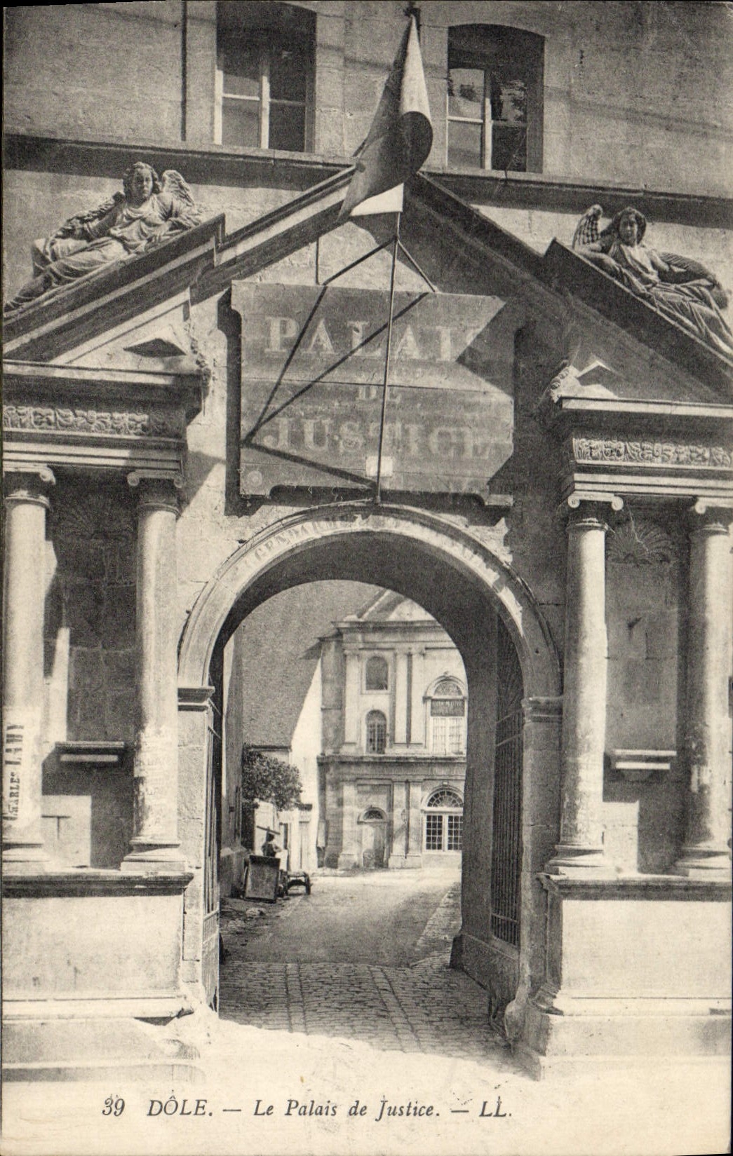 CPA Palais de justice Dole