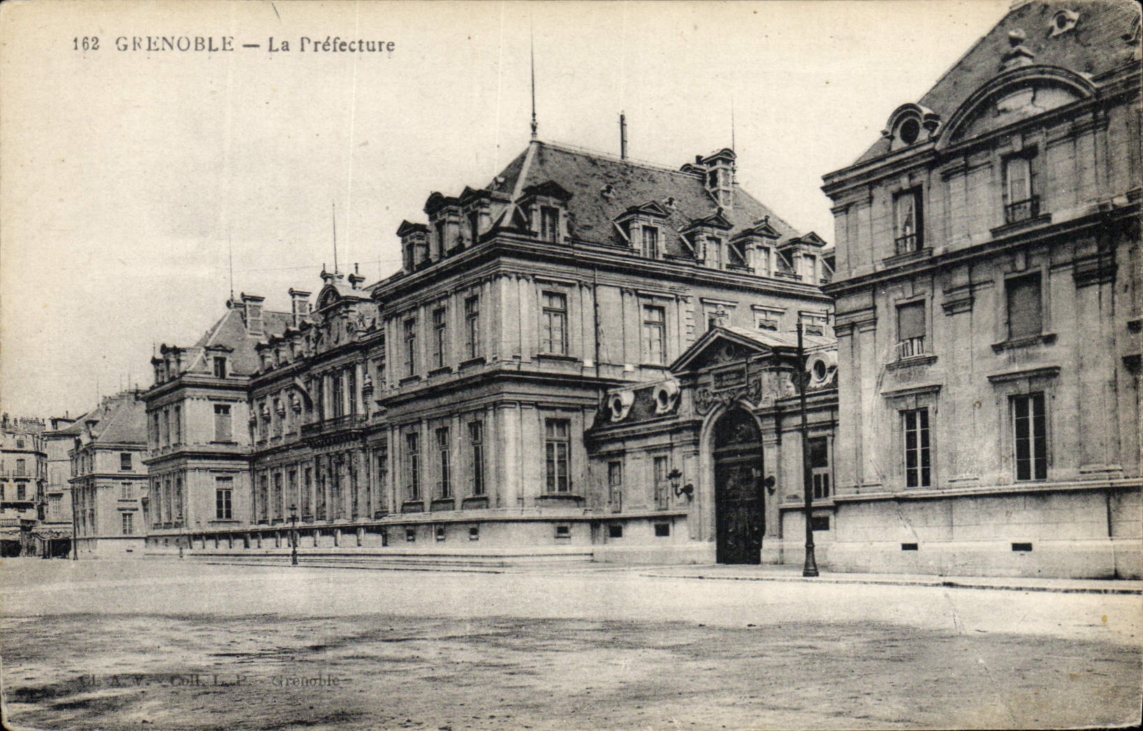 CPA Prefecture Grenoble