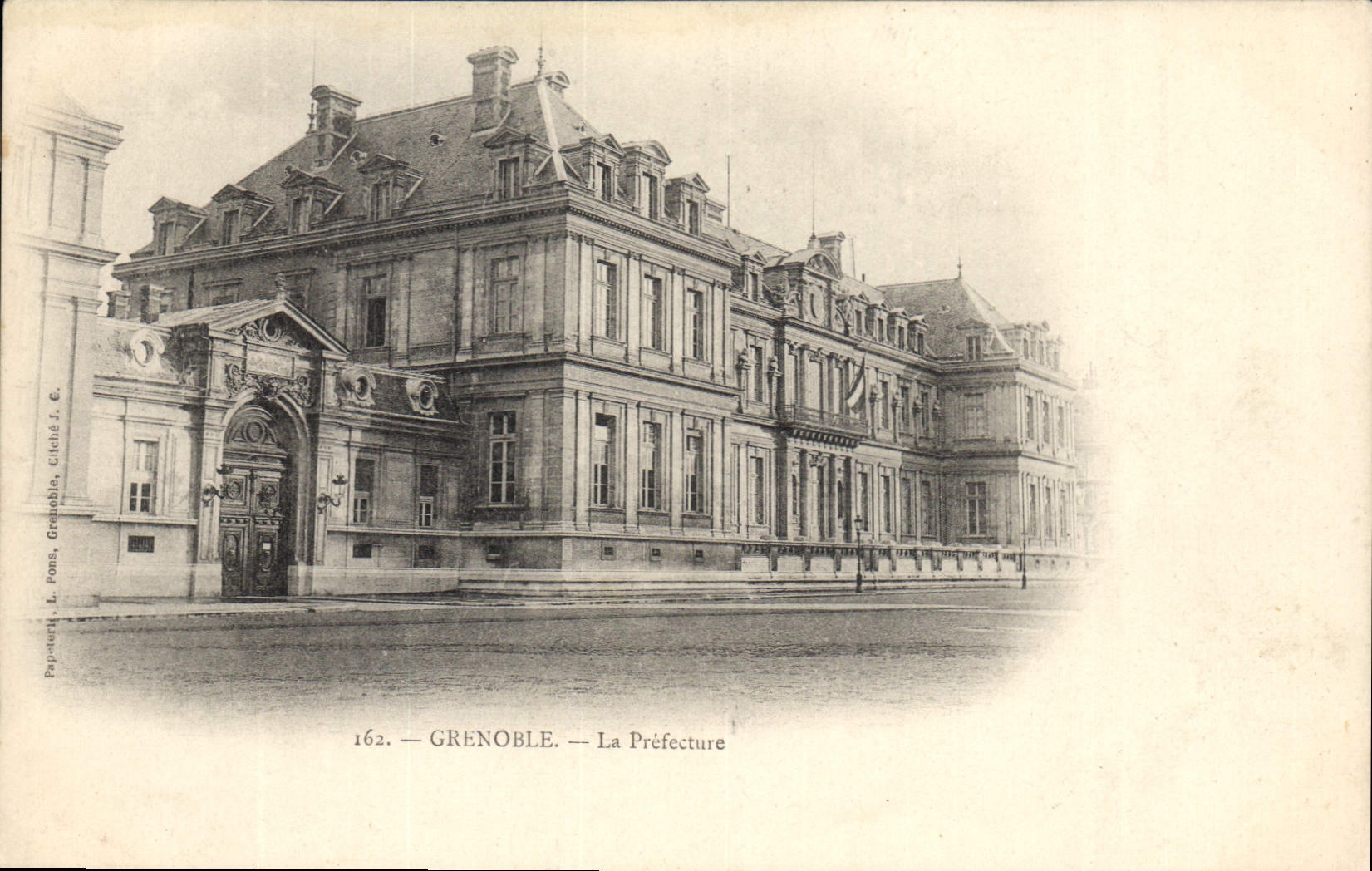 CPA Prefecture Grenoble 