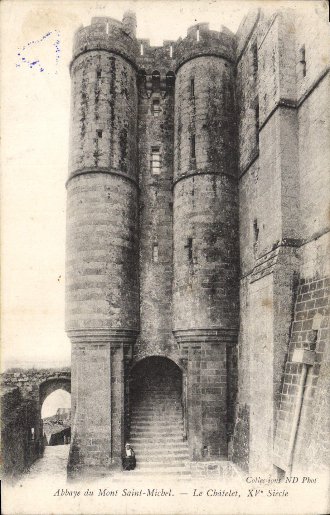 CPA Chateau Aspect du Mont Saint Michel Le Chatelet