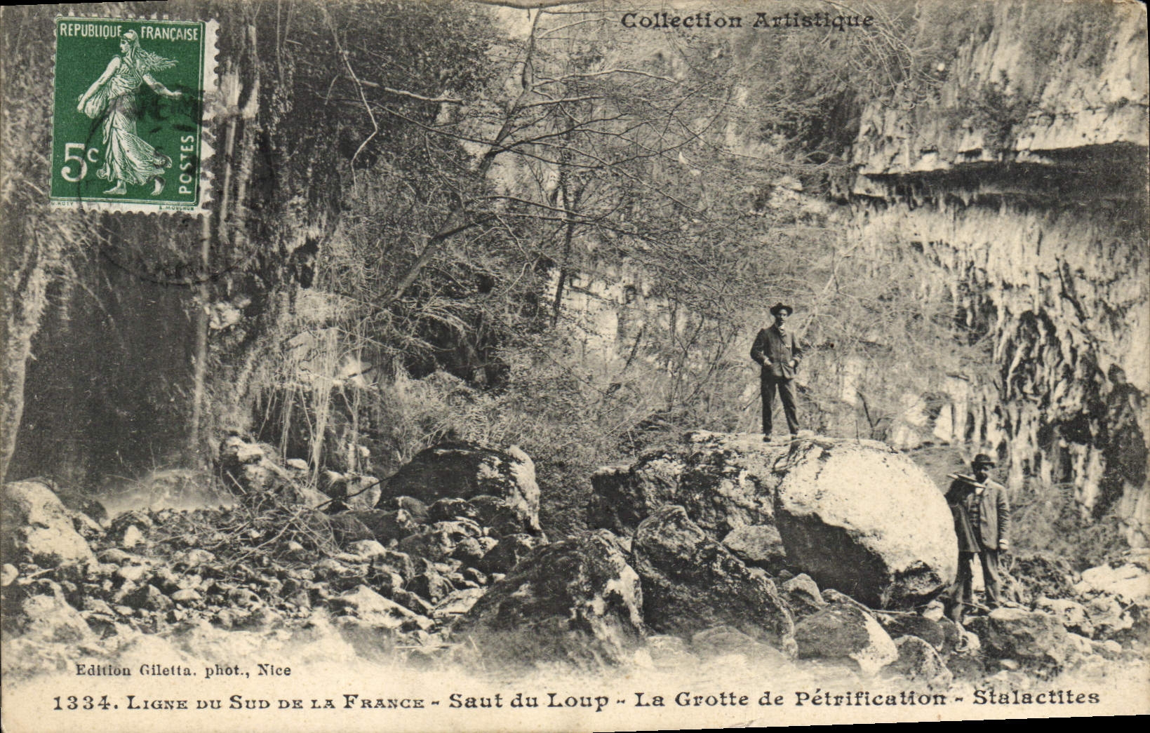 CPA Grotte de Petrification Stalactites Ligne du Sud de la France Saut du Loup Grottes