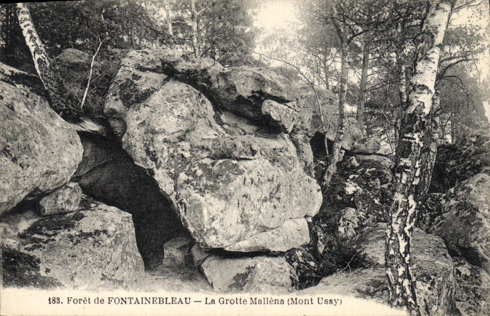 CPA Grotte Mallena Foret de Fontainebleau Grottes Mont Ussy
