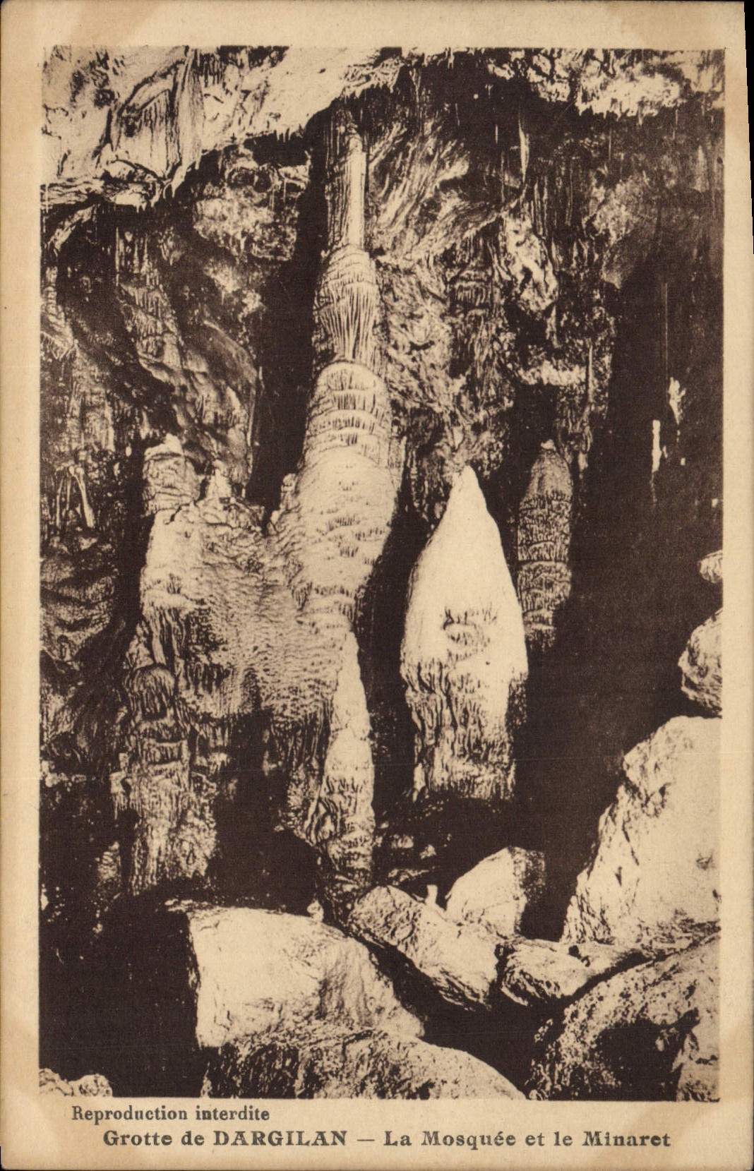 CPA Grotte de Dargilan La mosquee et le minaret Grottes