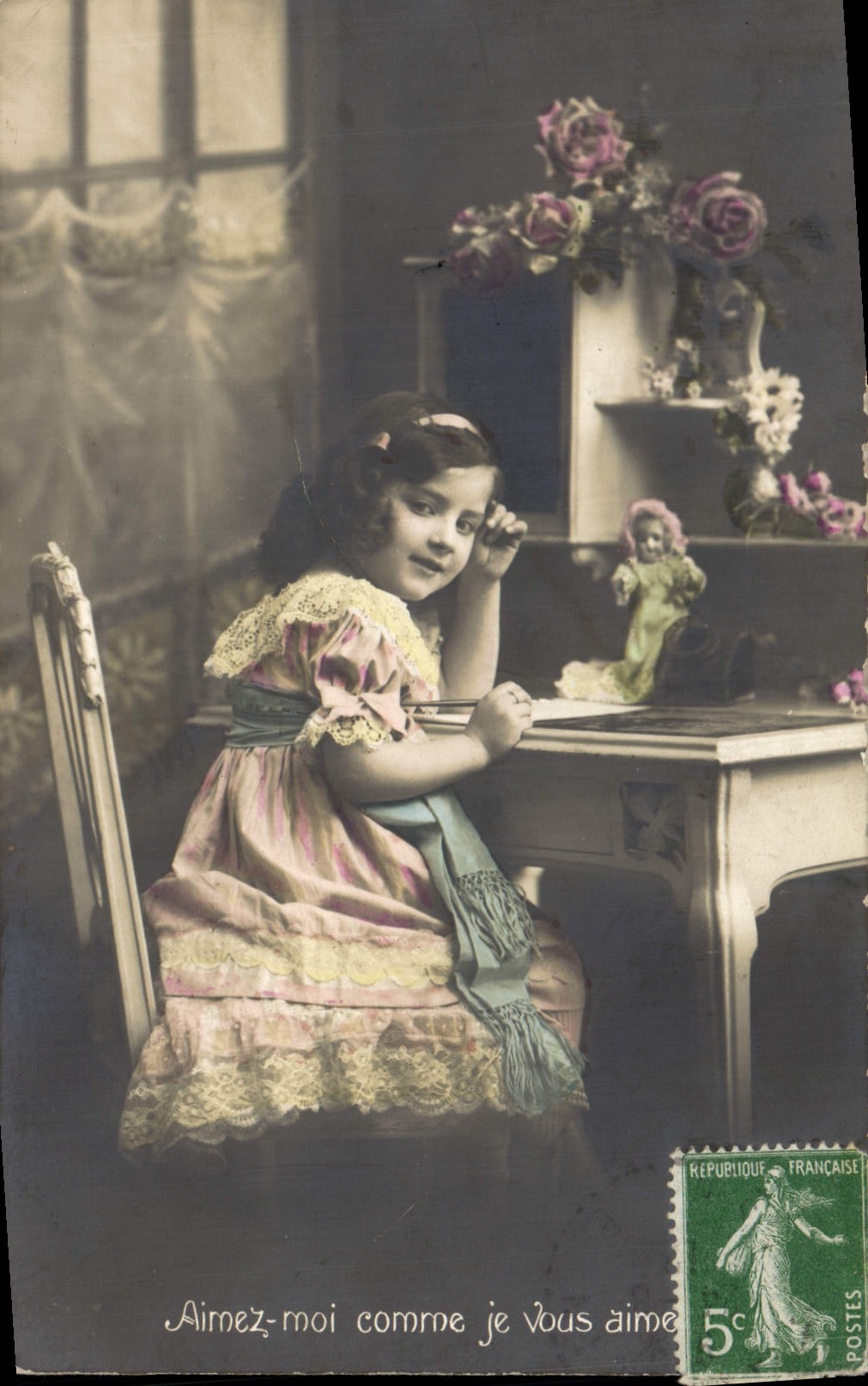 CPA Fantaisie Enfant Poupee 