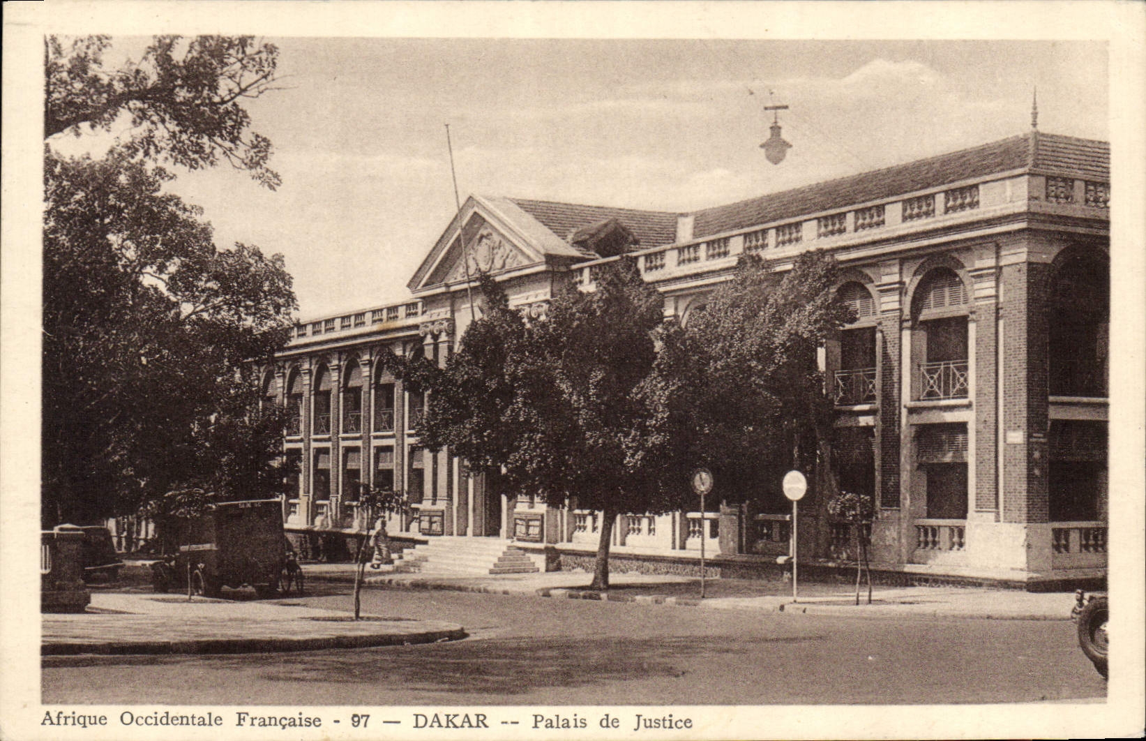 CPA Palais de Justice Dakar Afrique occidentale Francaise Senegal