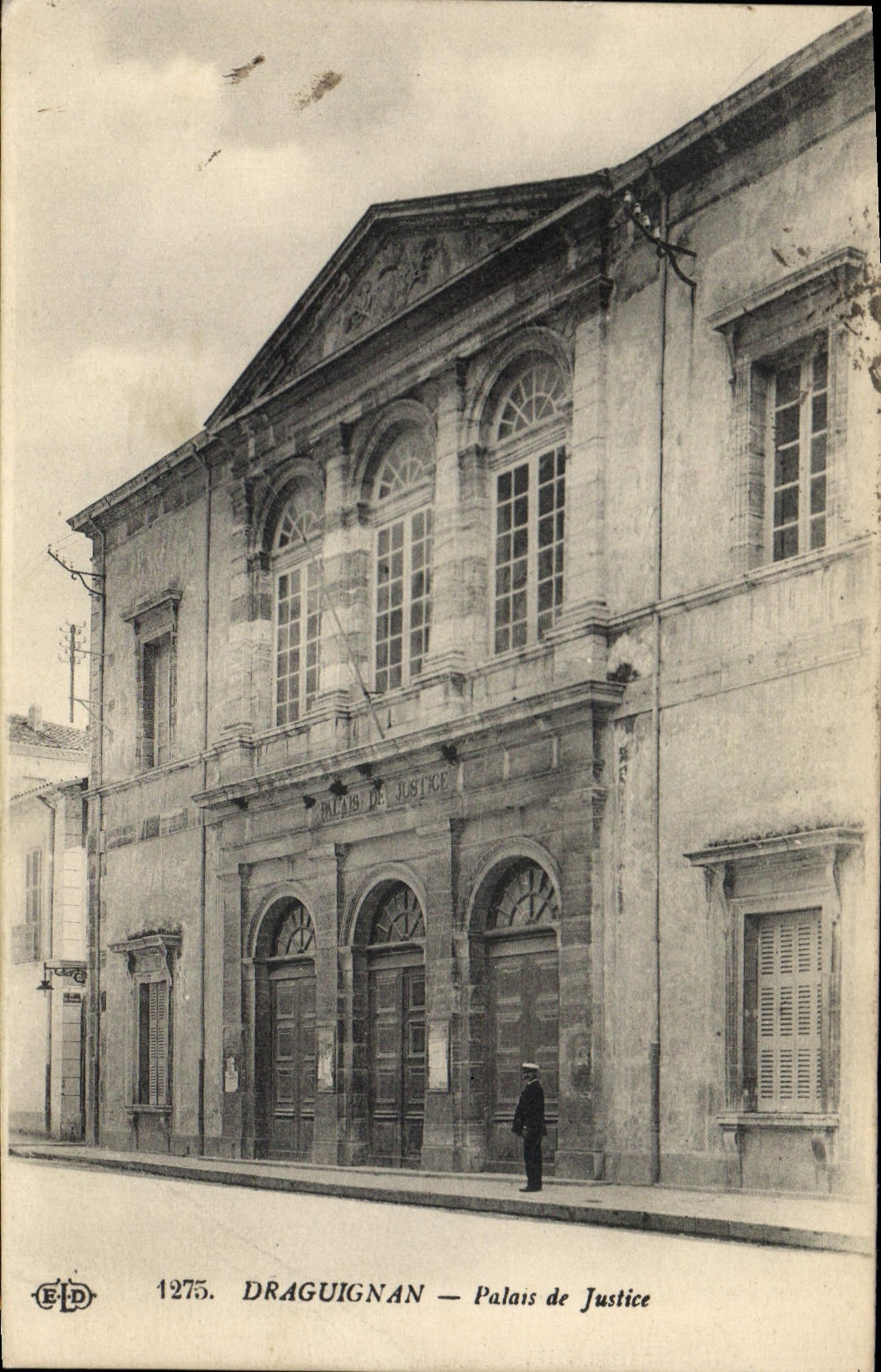 CPA Palais de Justice Draguignan
