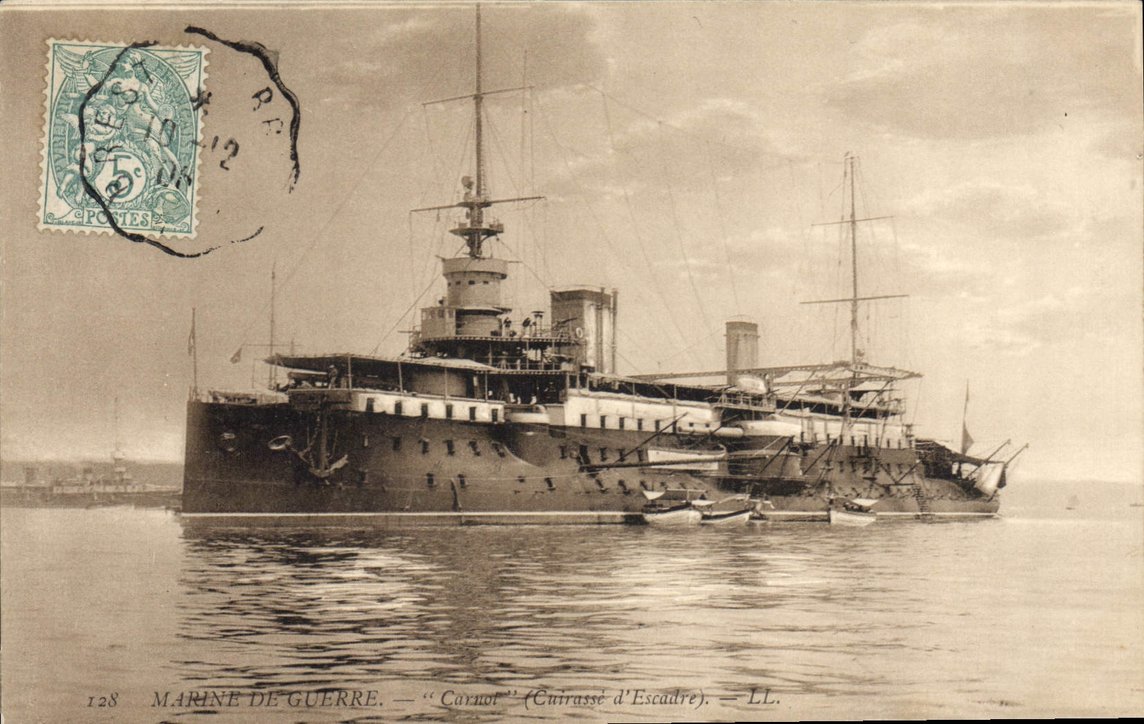 CPA Bateau de Guerre Carnot Cuirasse d'escadre