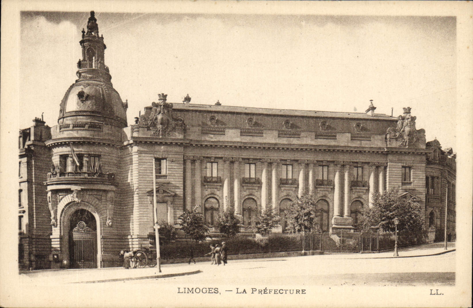 CPA Prefecture Limoges