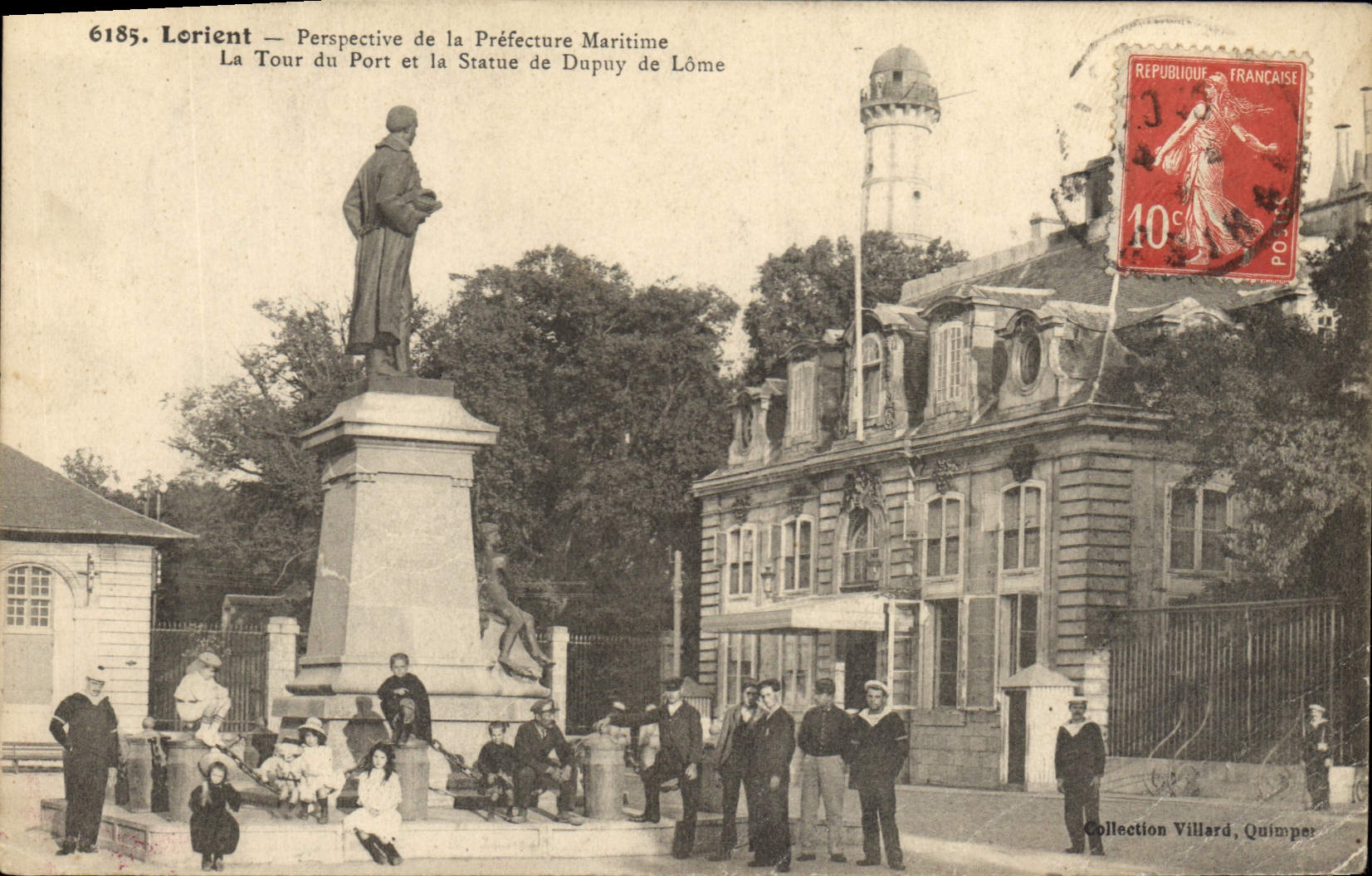 CPA Lorient Perspective de la Prefecture Maritime La Tour du Port et la statue de Dupuy de Lome
