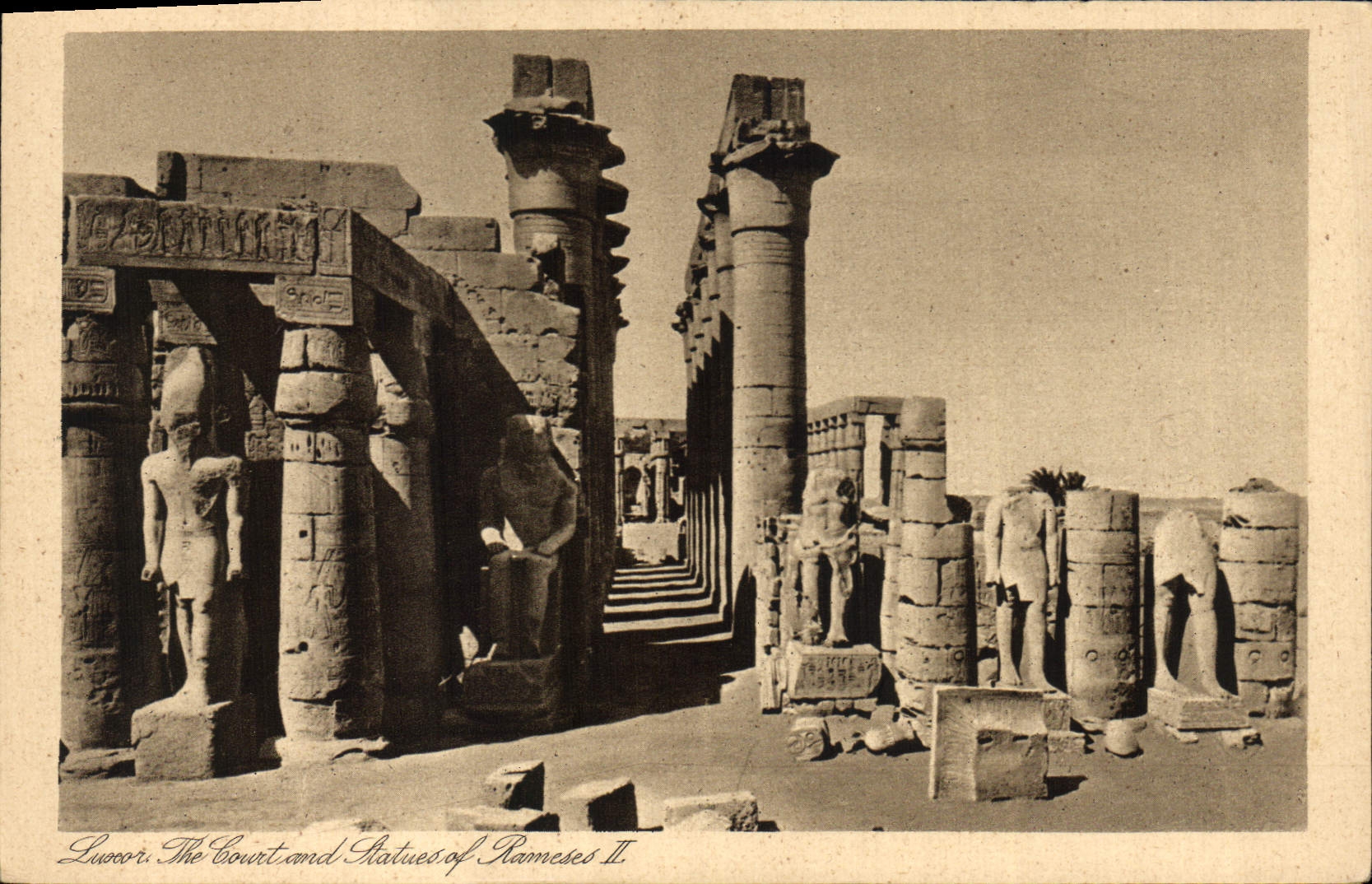 CPA Egypt Egypte Luxor The Court and statues of Rameses II