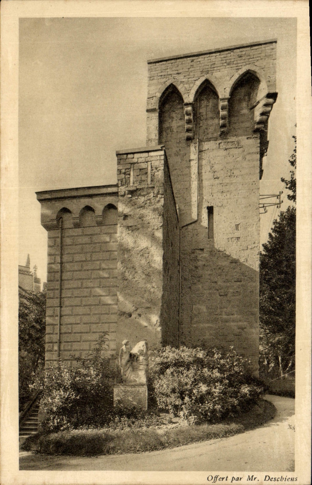 CPA La Tour des Pins 