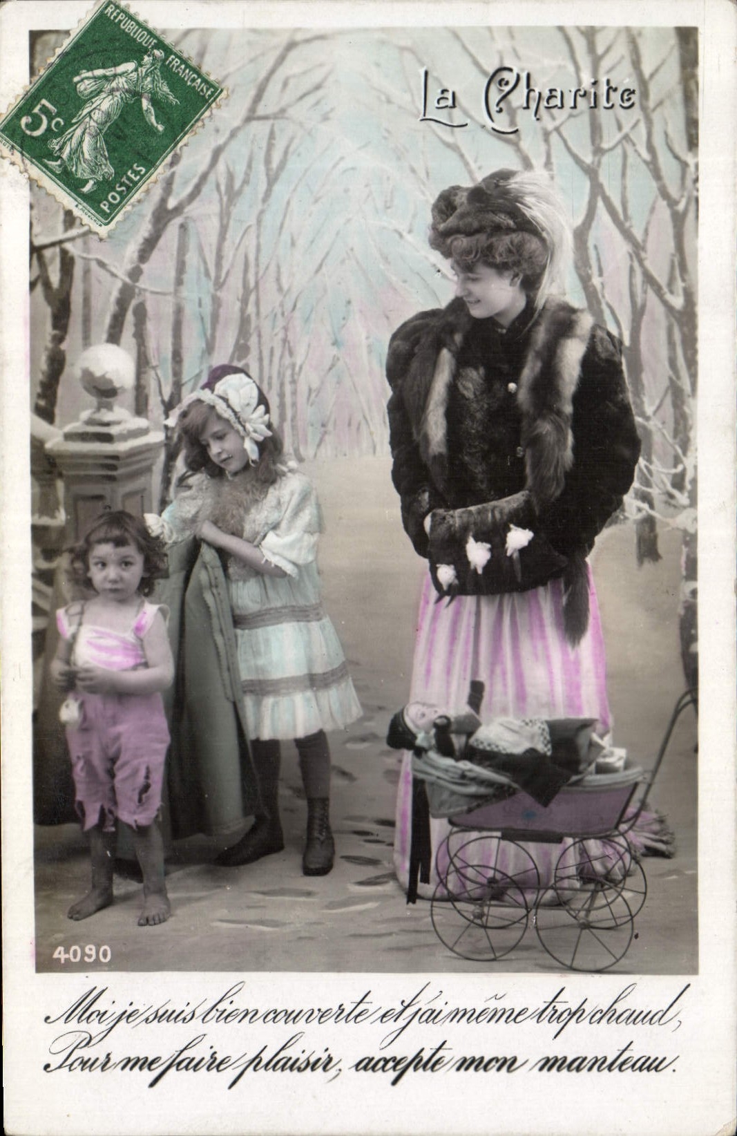 CPA Fantaisie Poupee  La Charite Moi je suis bien couverte et j'ai meme trop chaud pour me faire pla