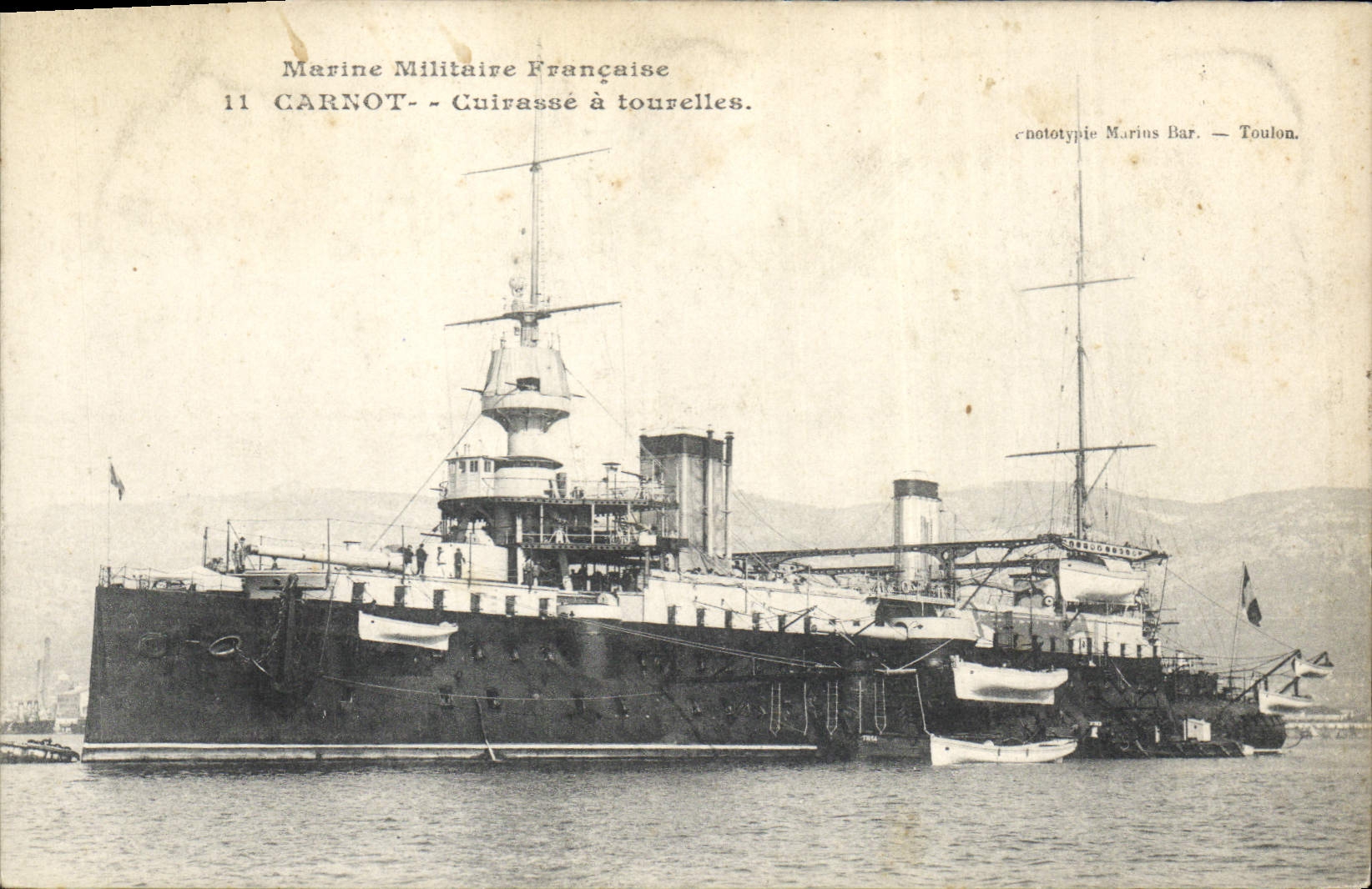 CPA Bateau de GuerreMarine Militaire Francaise Carnot Cuirasse a tourelles 