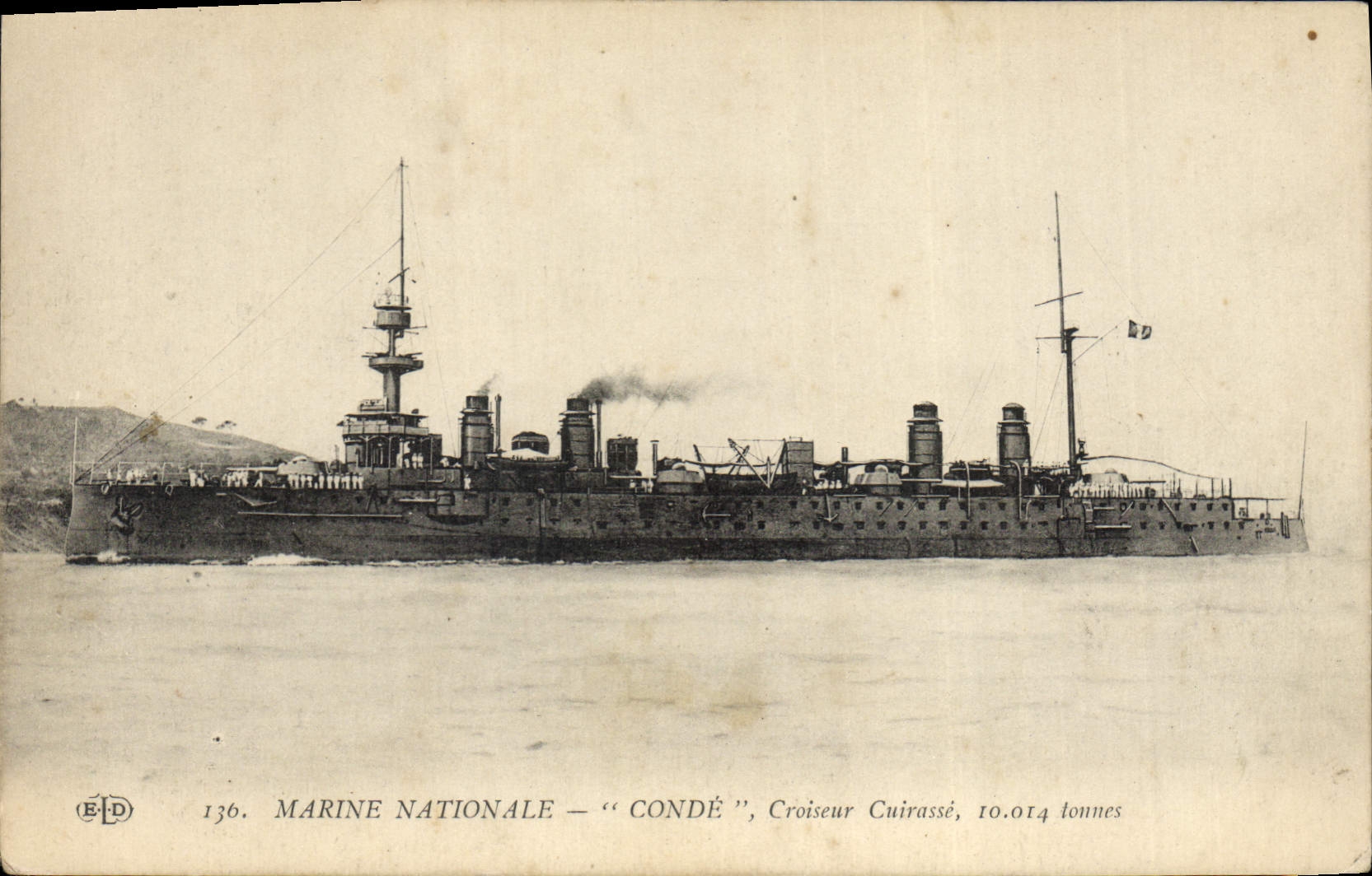 CPA Bateau de GuerreMarine Nationale Conde Croiseur cuirasse 10014 tonnes 