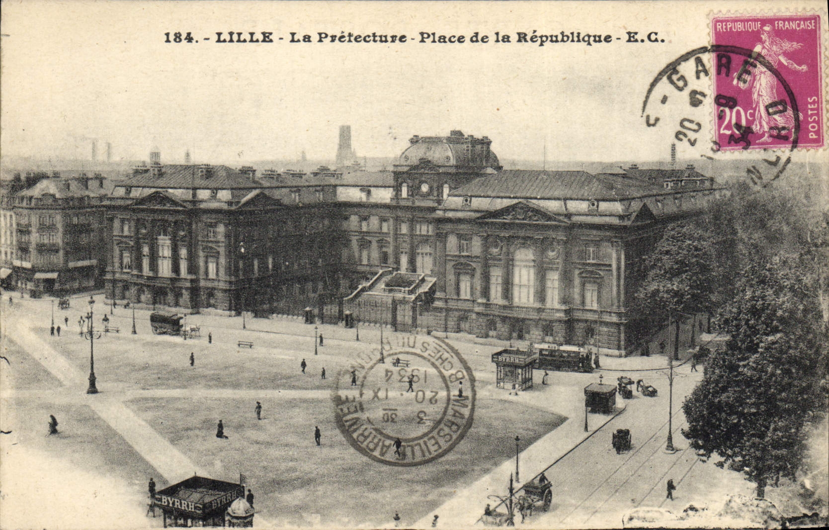 CPA Lille La Prefecture Place de la Republique 