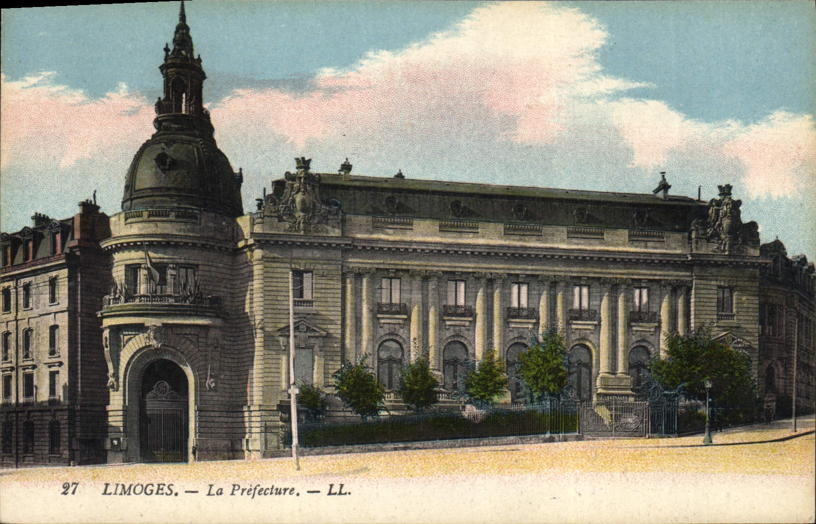 CPA Limoges La Prefecture 