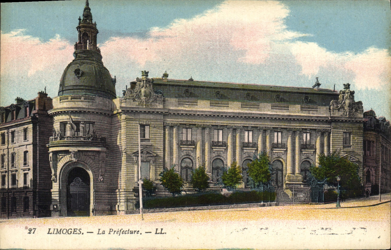CPA Limoges La Prefecture 