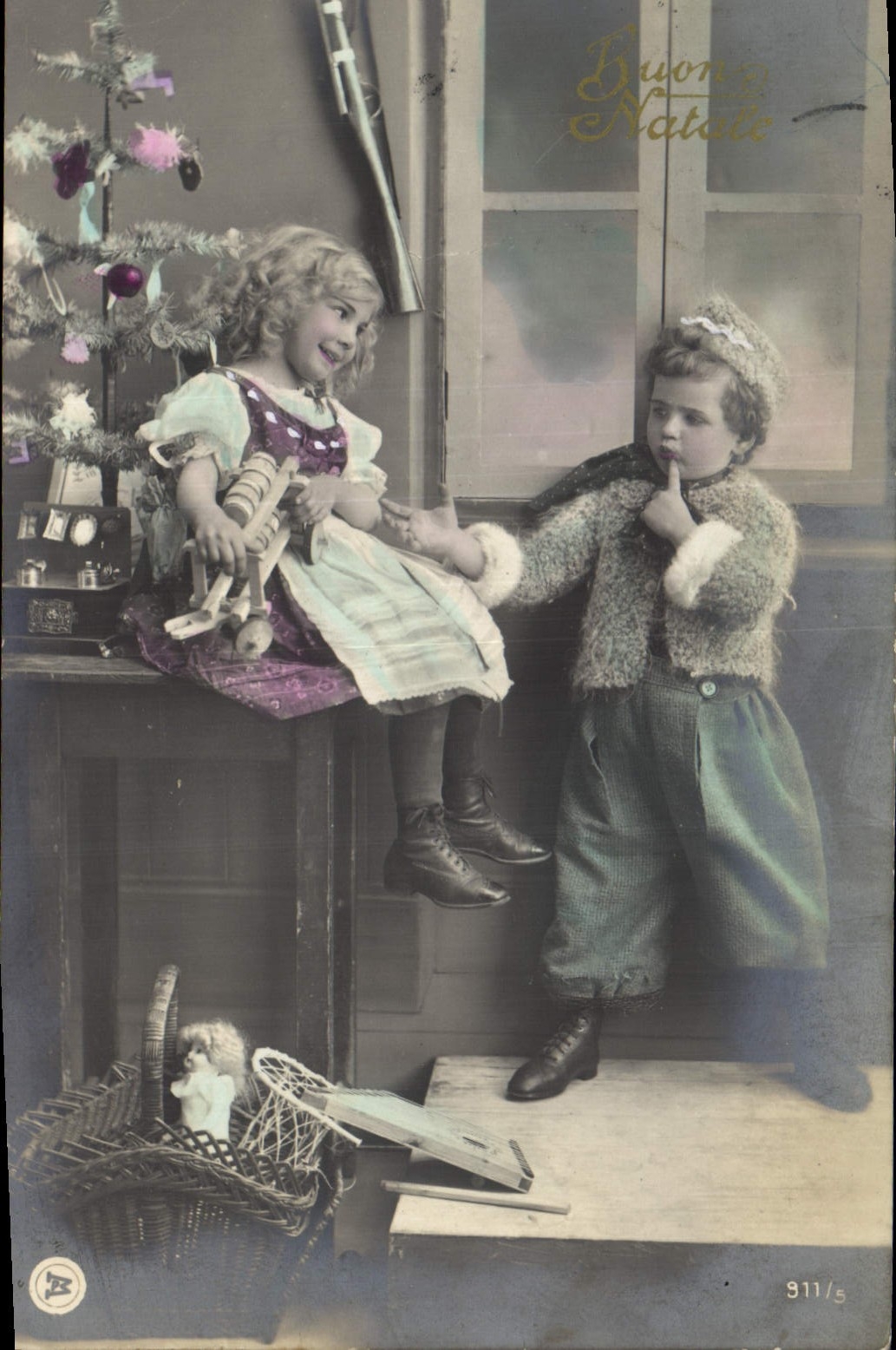 CPA Fantaisie Poupee  Enfants Buon Natale 