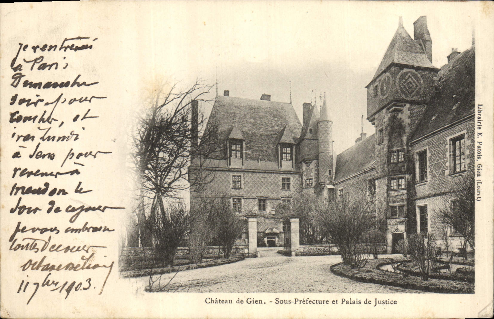 CPA Chateau de Gien Sous Prefecture et Palais de Justice 