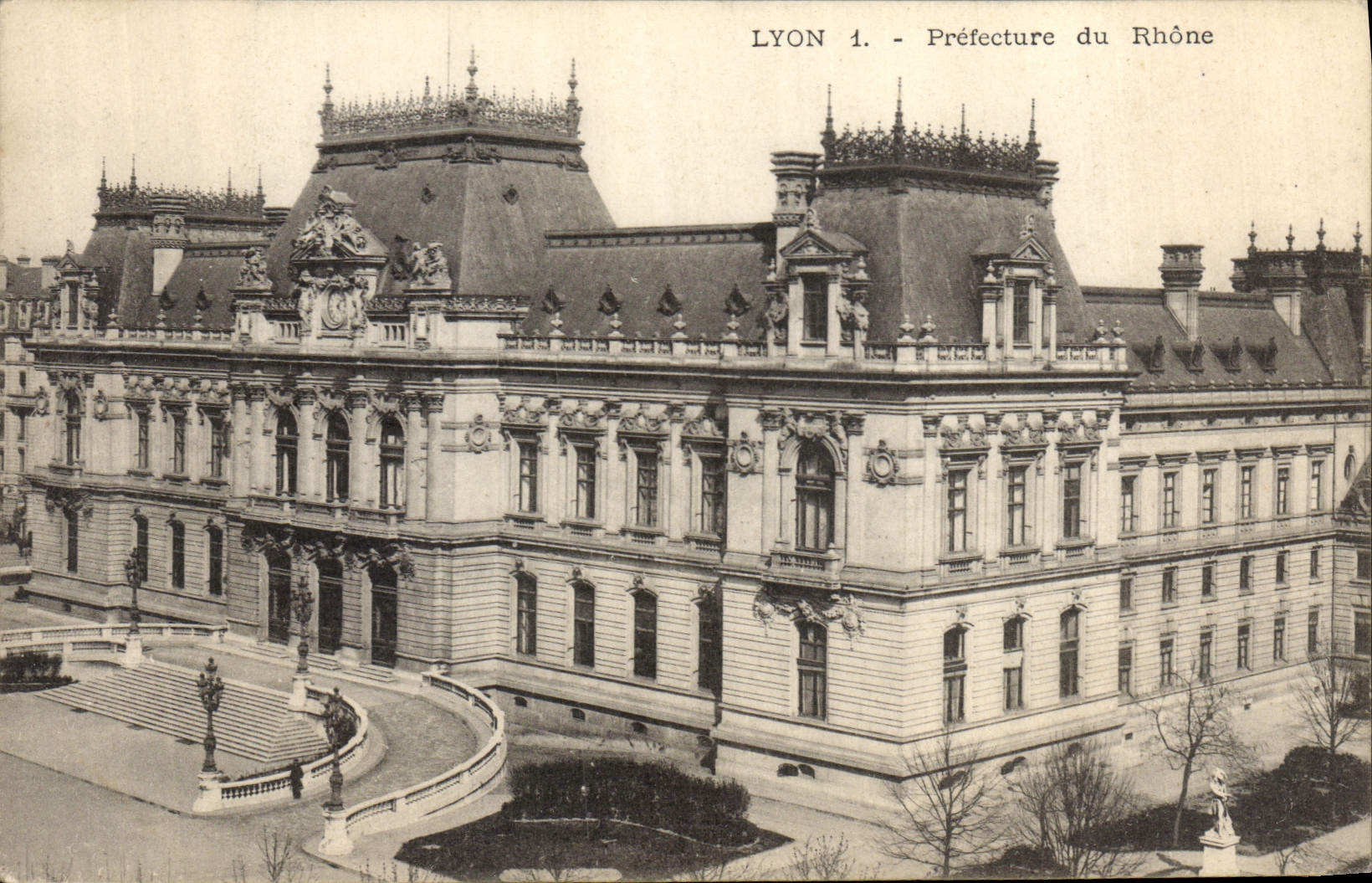 CPA Lyon Prefecture du Rhon 
