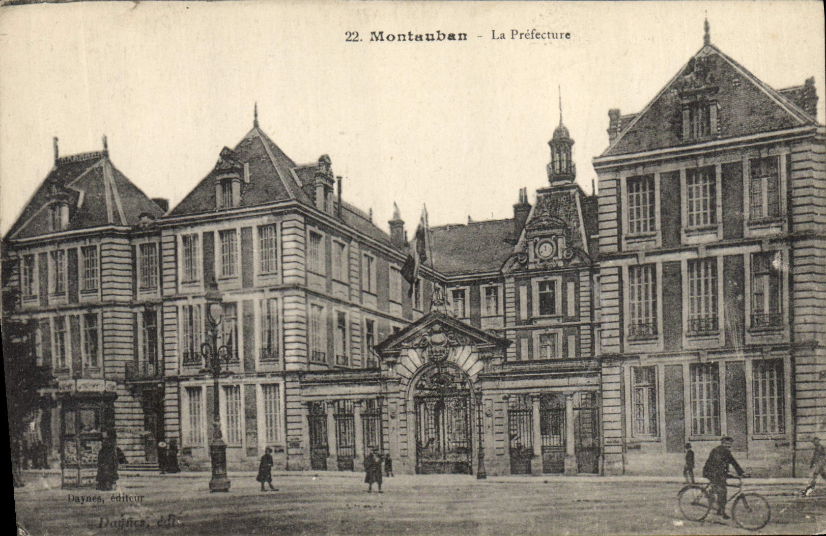 CPA Montauban La Prefecture