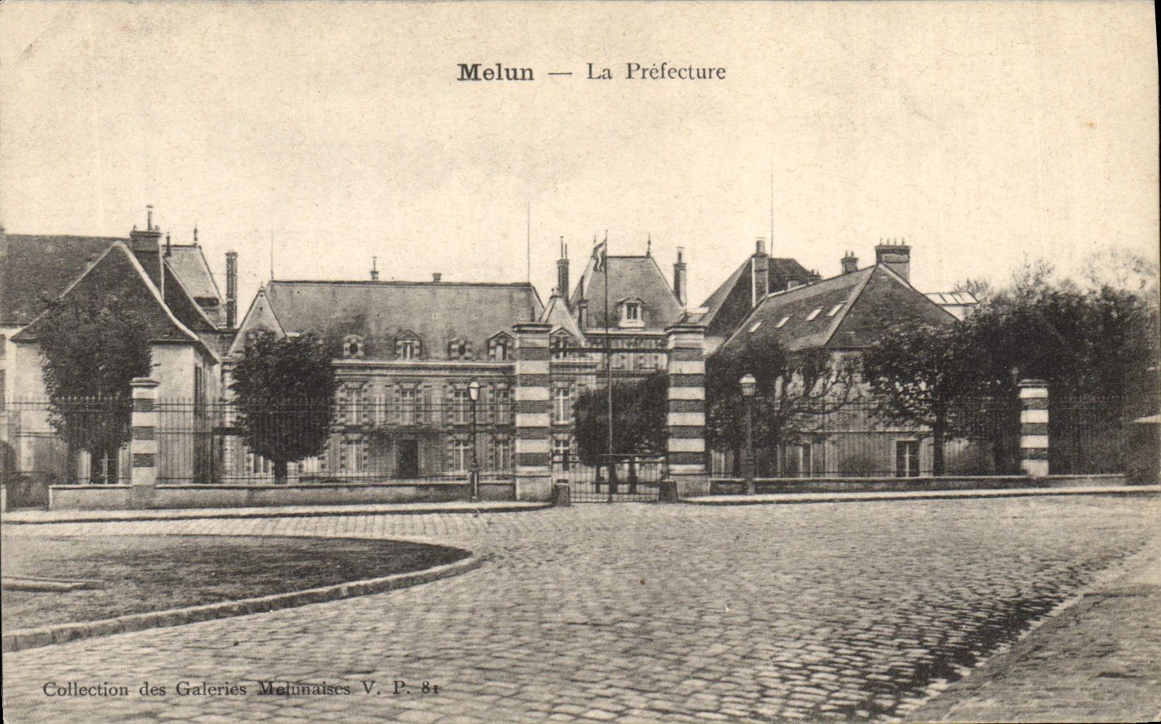 CPA Melun La Prefecture 