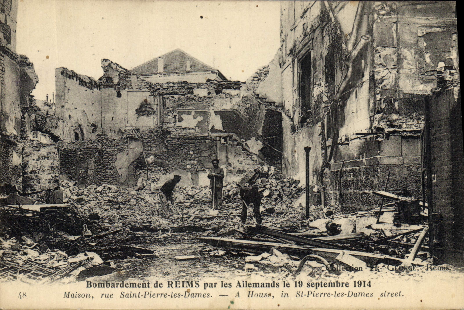CPA Militaria Bombardement de Reims par les Allemands le 19 septembre 1914 Maison rue Saint Pierre l