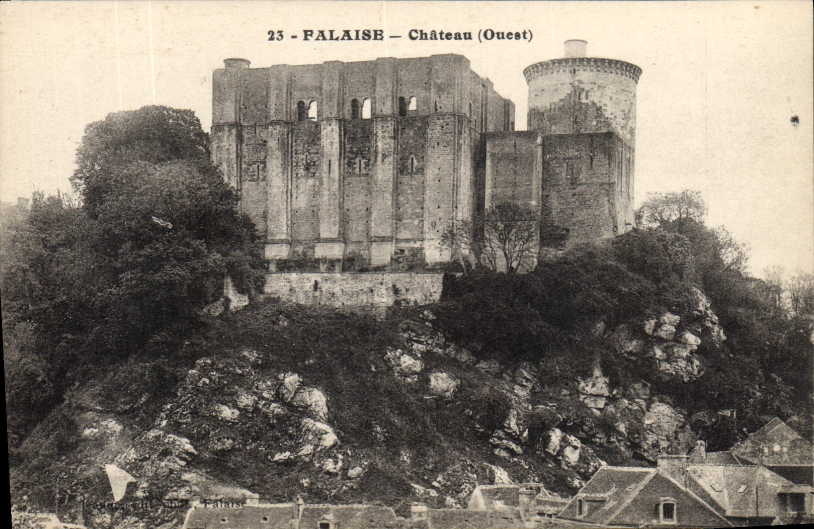CPA Falaise Chateau (Ouest) 
