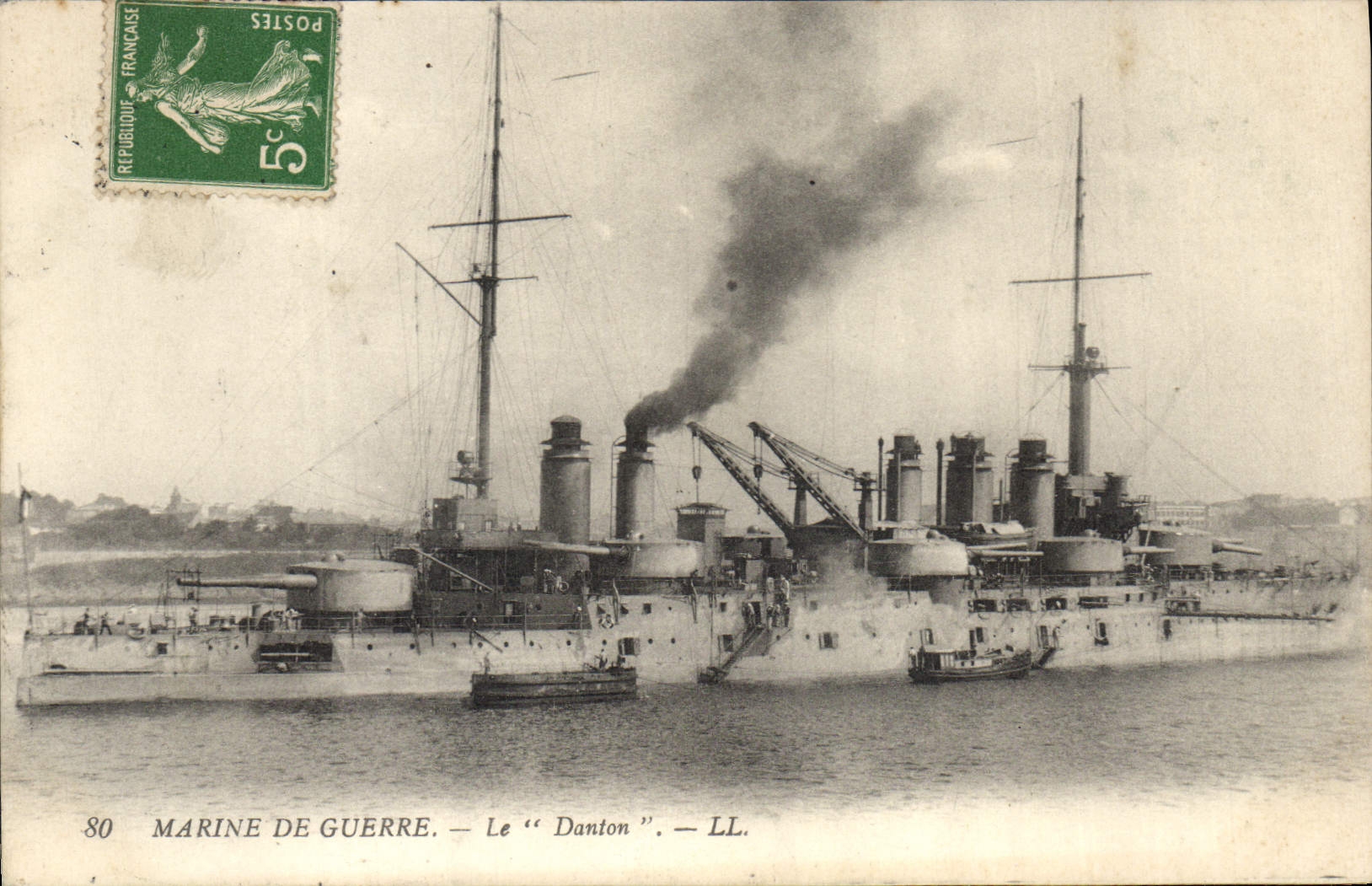 CPA Bateau de guerre Marine de Guerre Le Danton 