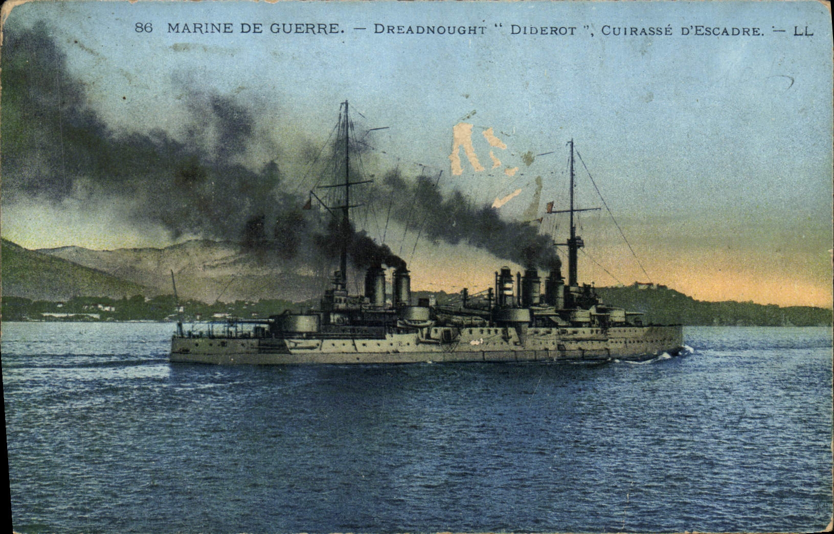 CPA Bateau de guerre Marine de Geurre Dreadnought Diderot Cuirasse d'escadre 
