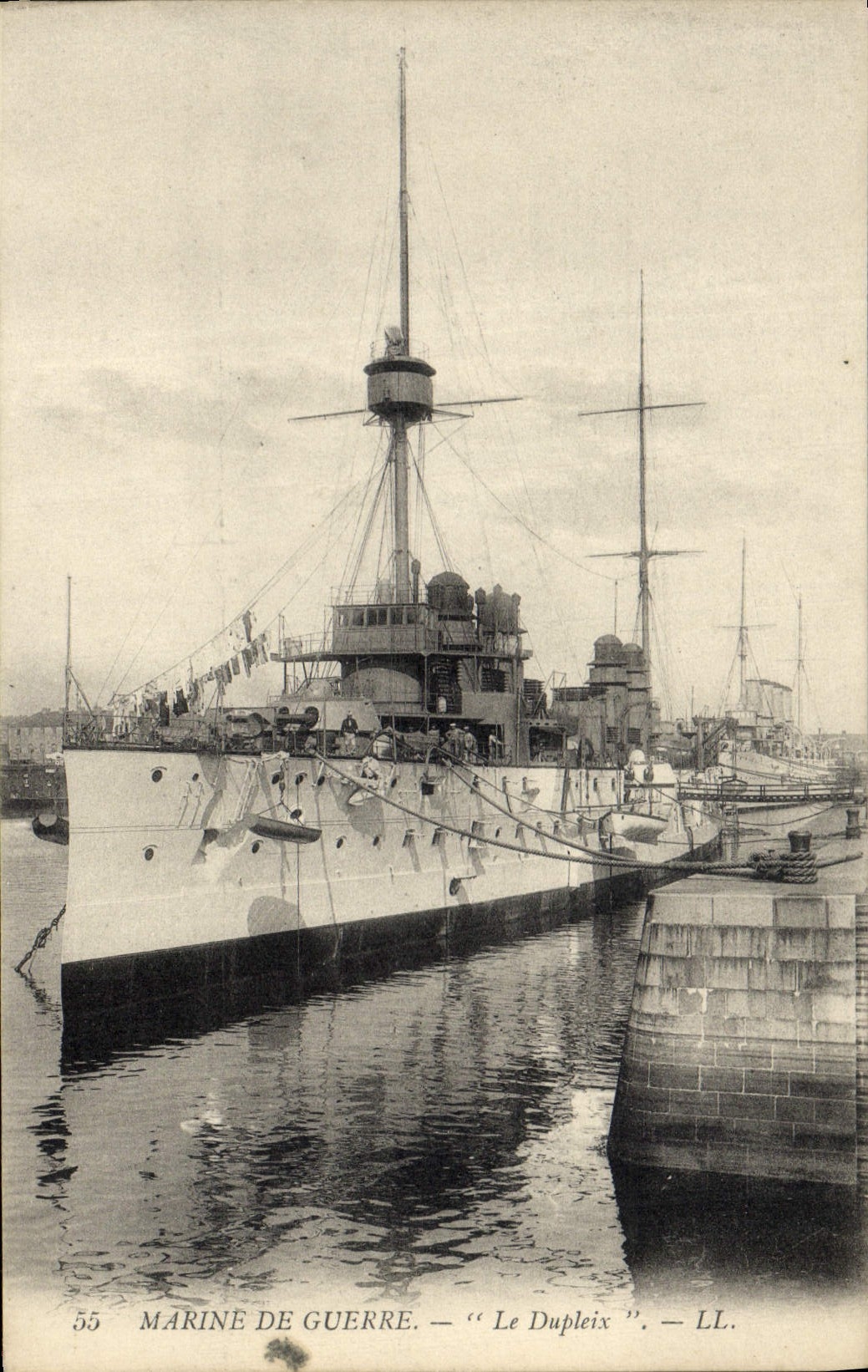 CPA Bateau de guerre Marine de Guerre Le Dupleix