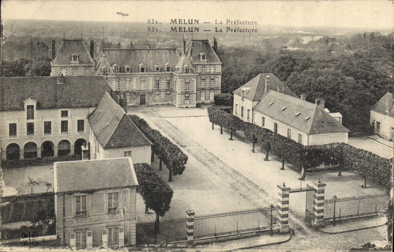 CPA Melun La Prefecture 