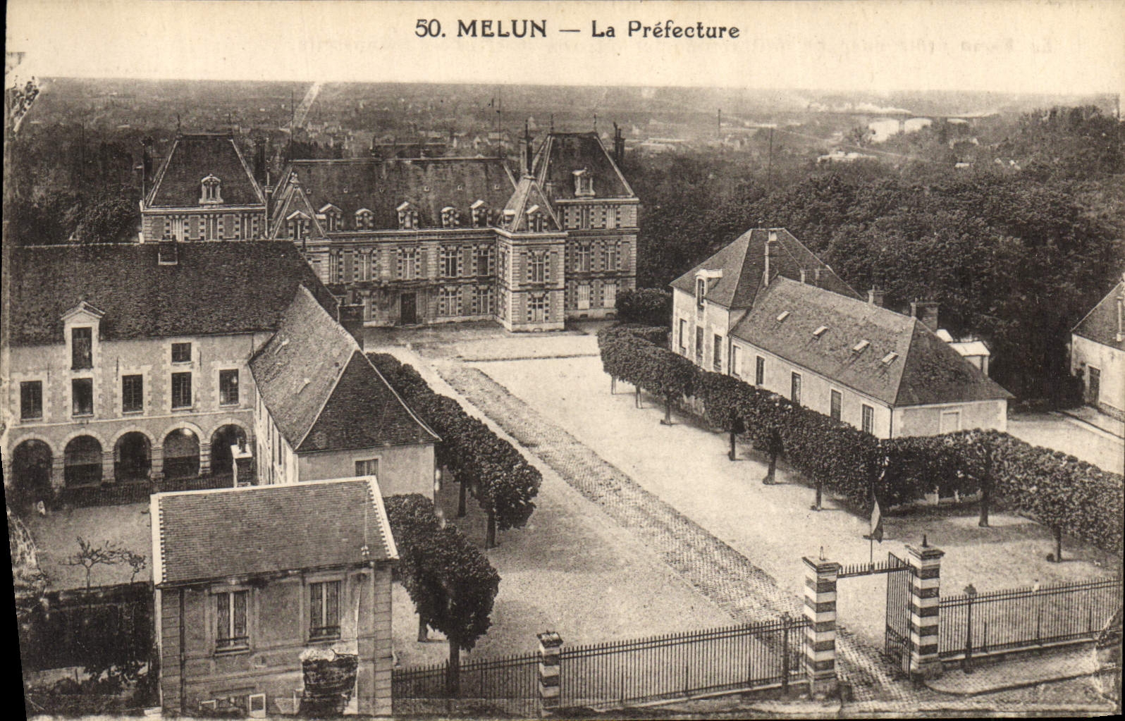 CPA Melun La Prefecture 