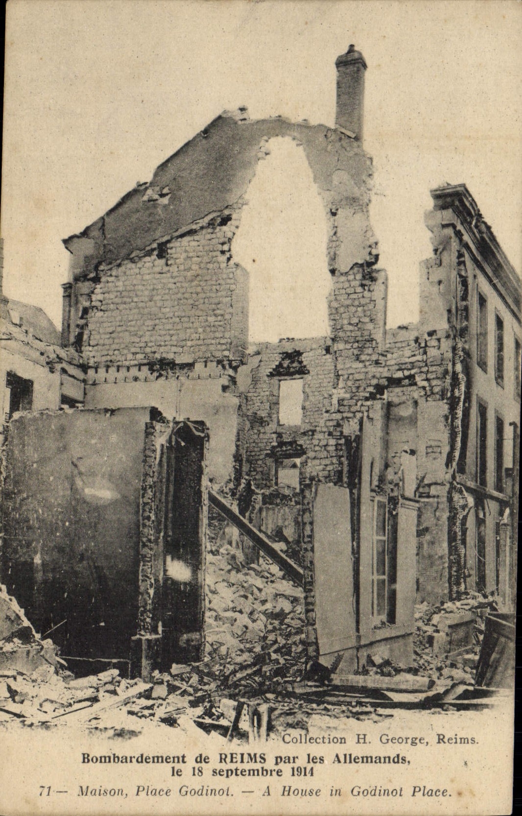 CPA Militaria la Guerre en Champagne 1914 15 16 Betheny l'interieur de l'eglise 
