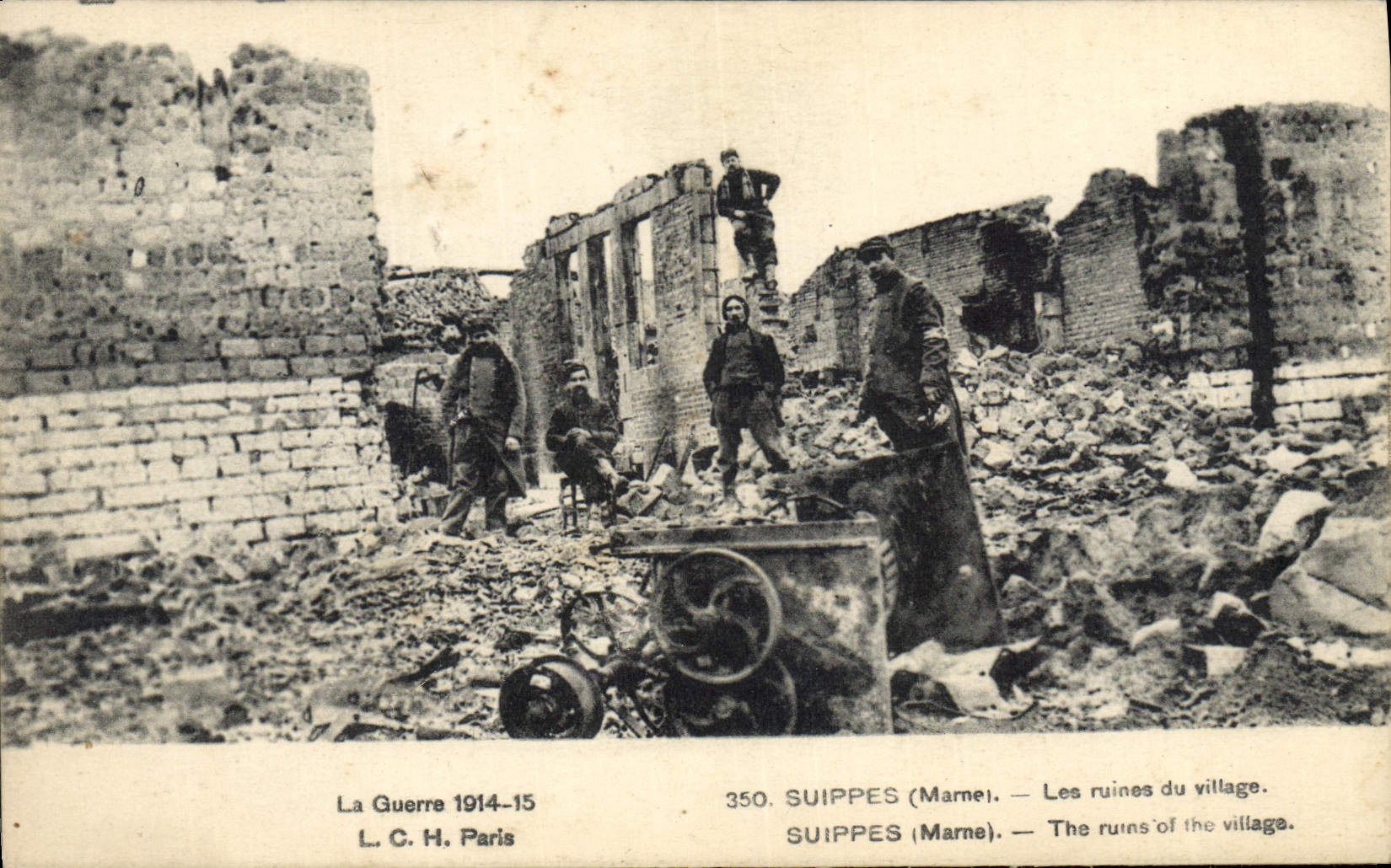 CPA Militaria cave utilisee comme logemet et l'Tabri qui la remplace Brabant le Roi 