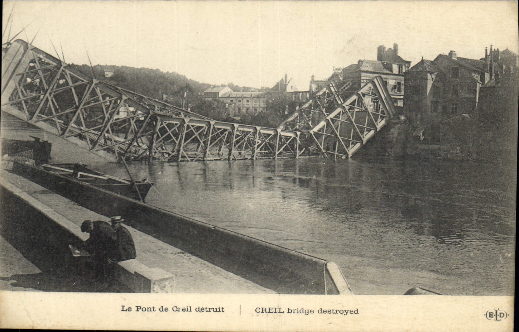 CPA Militaria Senlis le quartier de la Licorne 