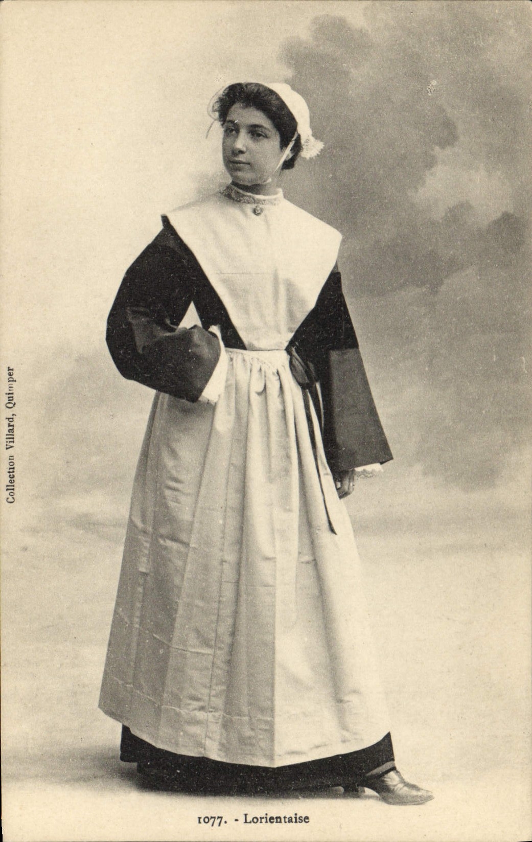 CPA Folklore Lorientaise 