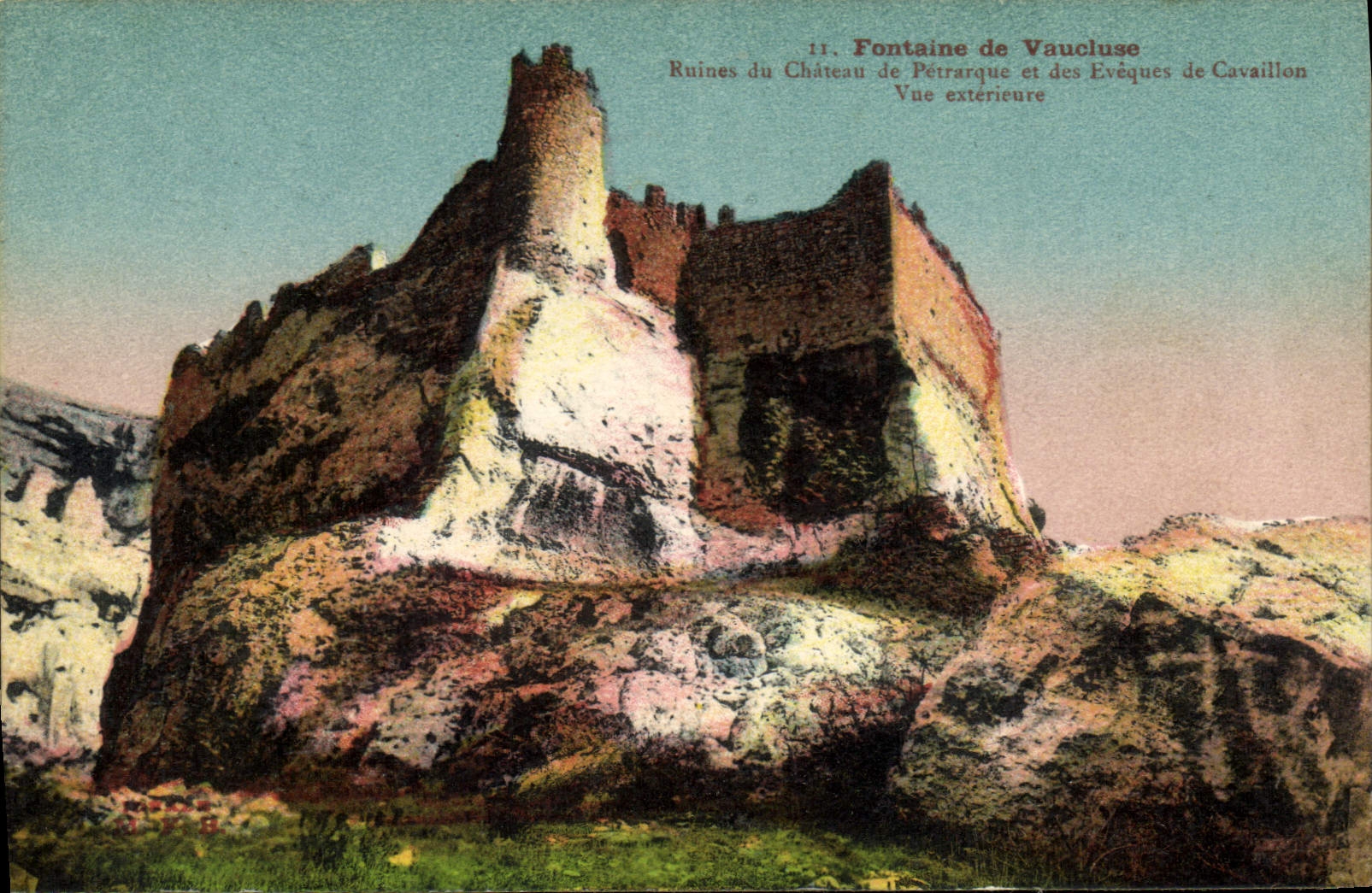 CPA Fontaine de Vaucluse Ruines du Chateau de Petrarque et des eveques de Cavaillon 