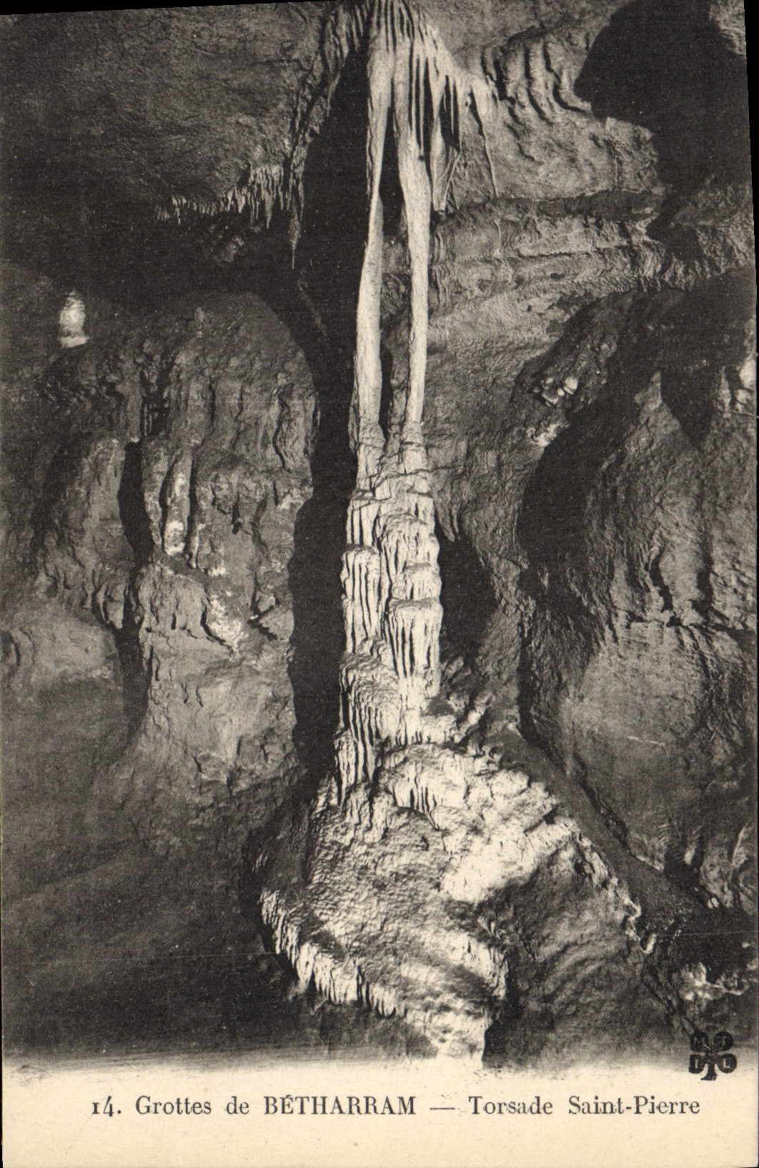 CPA Grottes de Betharram Torsade Saint Pierre 