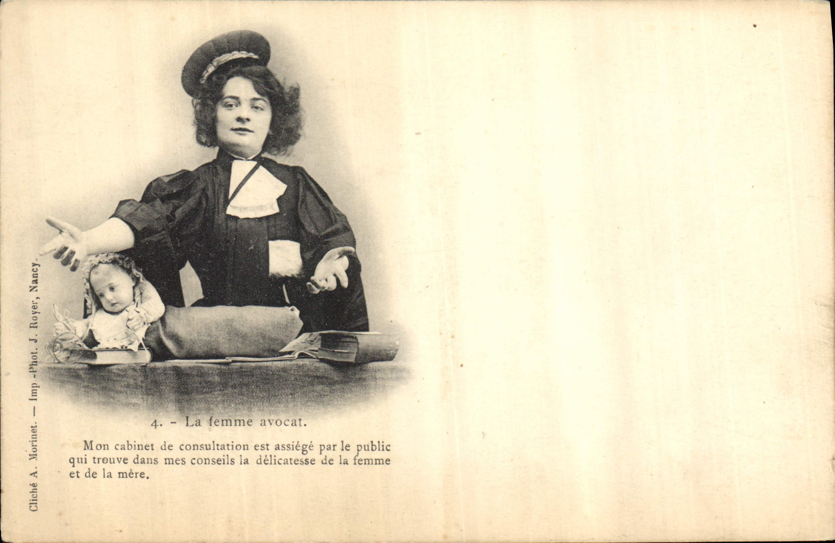 CPA Poupee La Femme Avocat 