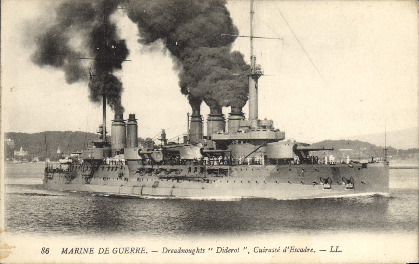 CPA Bateau de guerre Dreadnoughts Diderot Cuirasse d'escadre