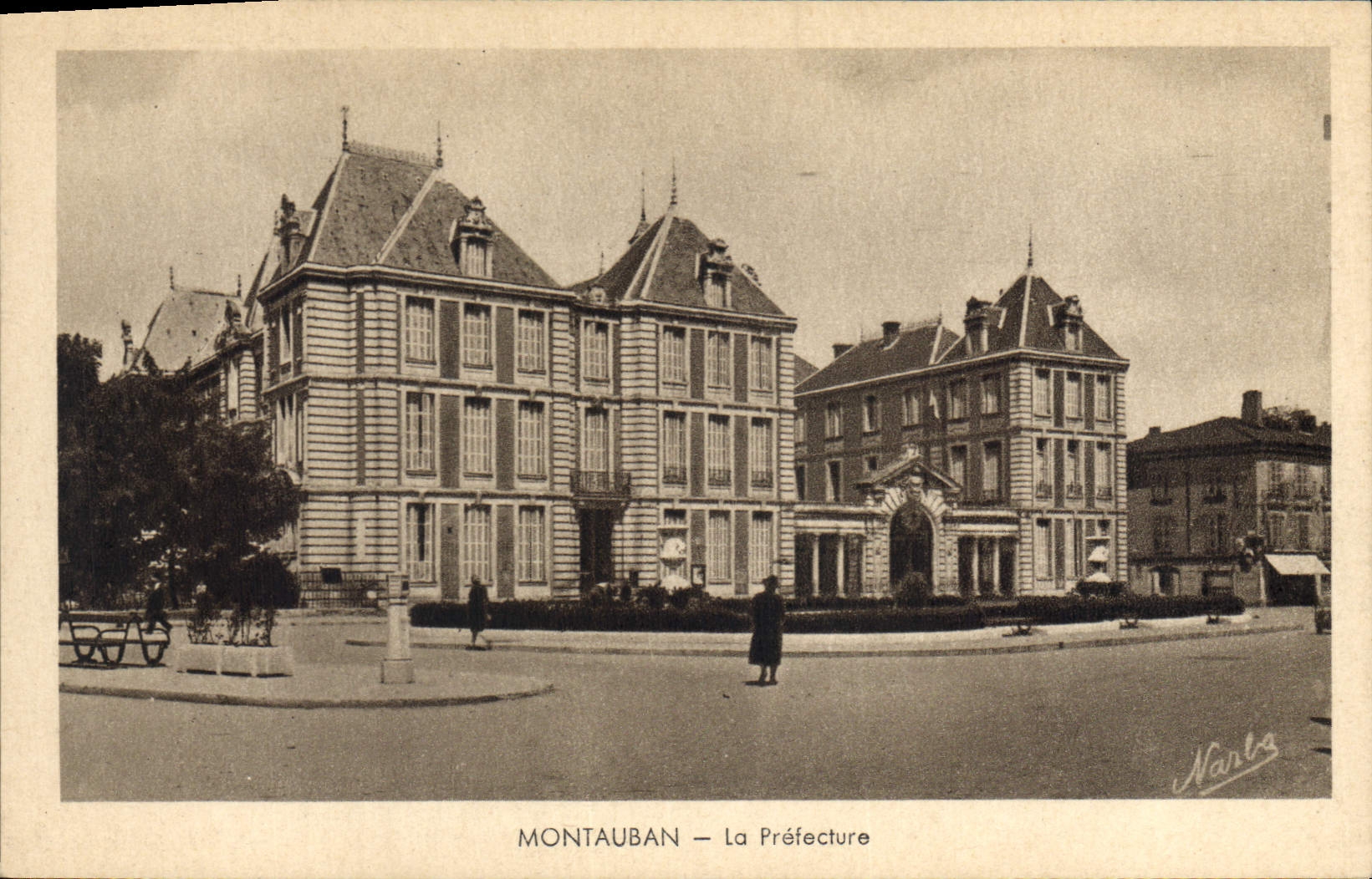CPA Prefecture Montauban