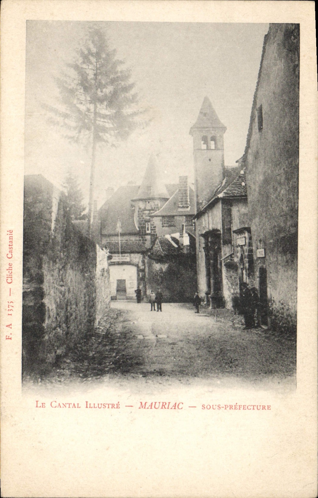 CPA Mauriac Sous Prefecture 