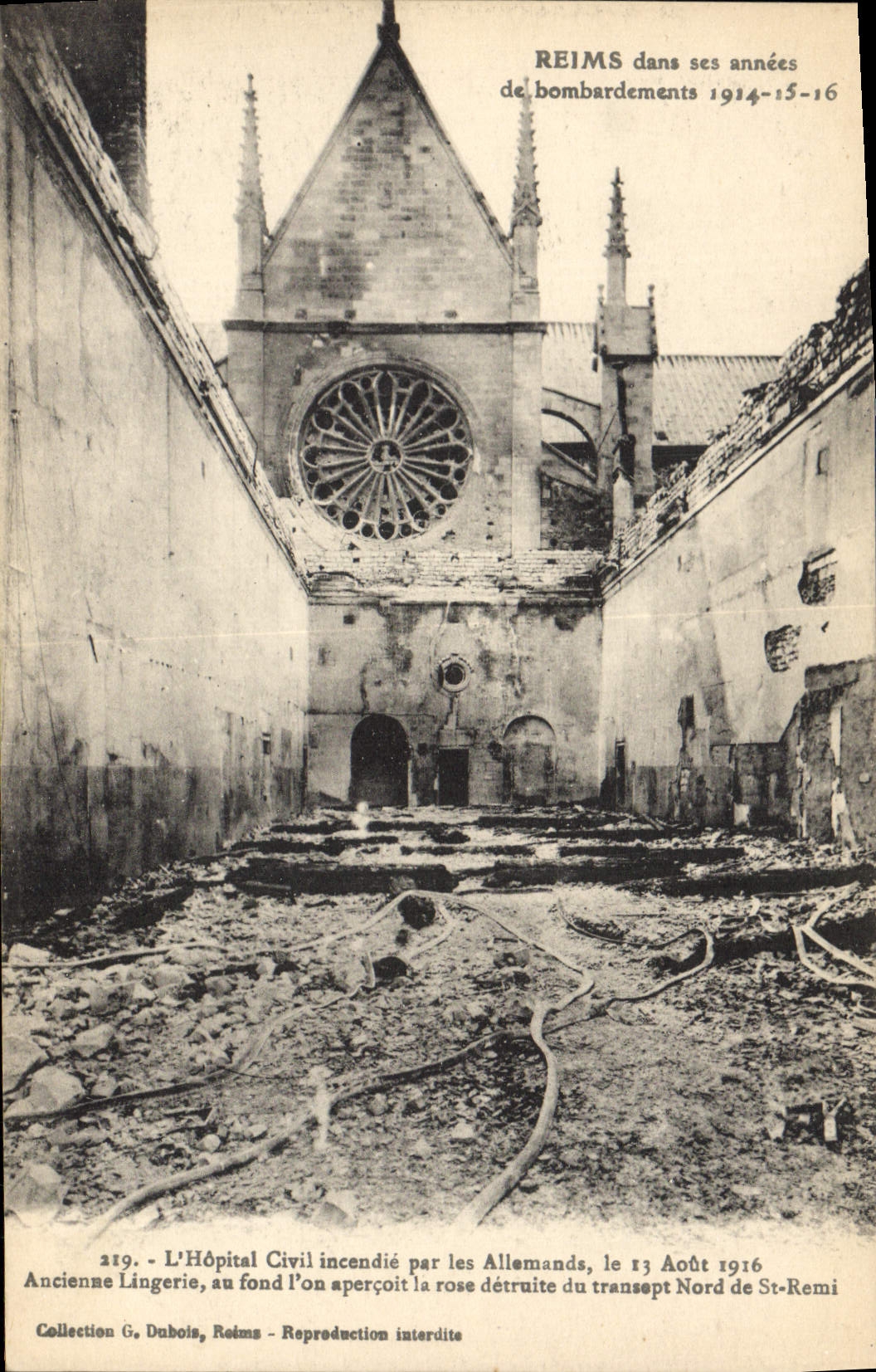 CPA Militaria Reims L'Hopital civil incendie par les Allemands