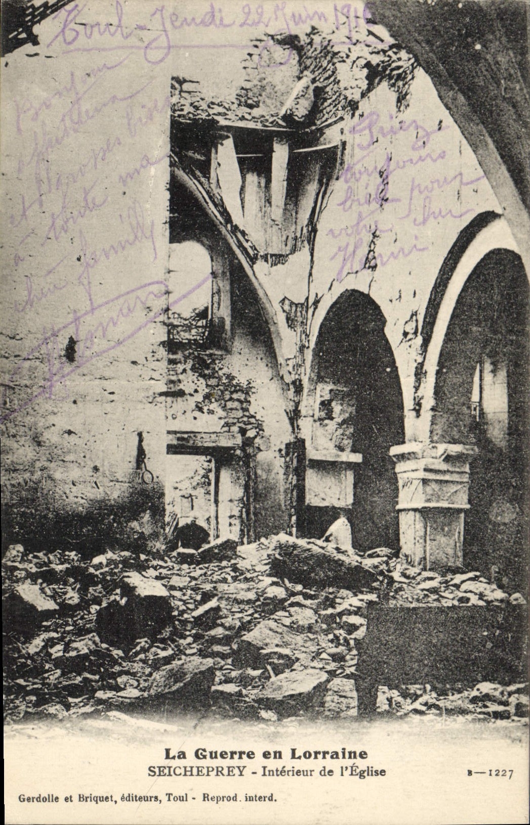 CPA Militaria Seicheprey Interieur de l'eglise