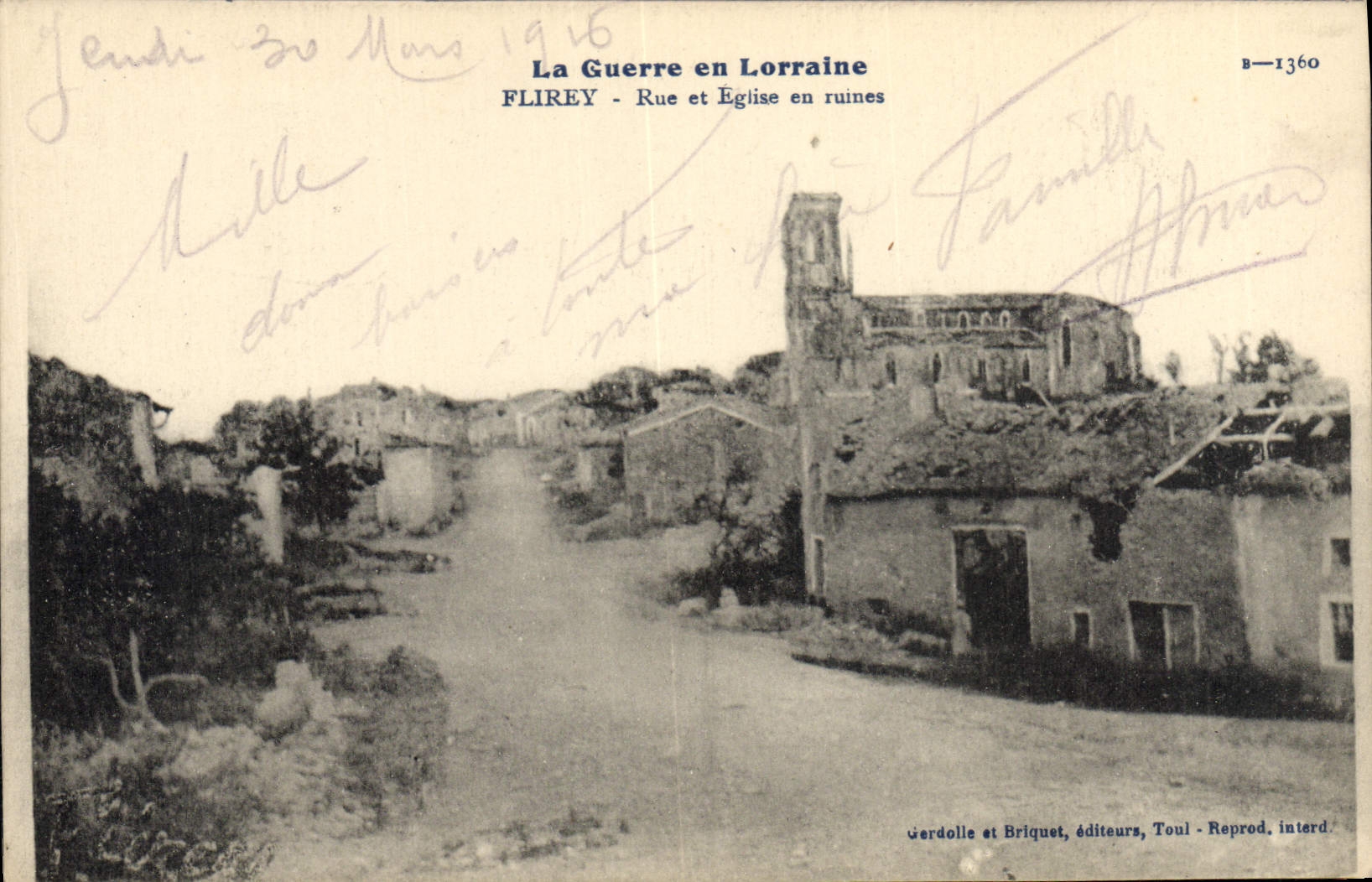 CPA Militaria Flirey Rue et eglise en ruines