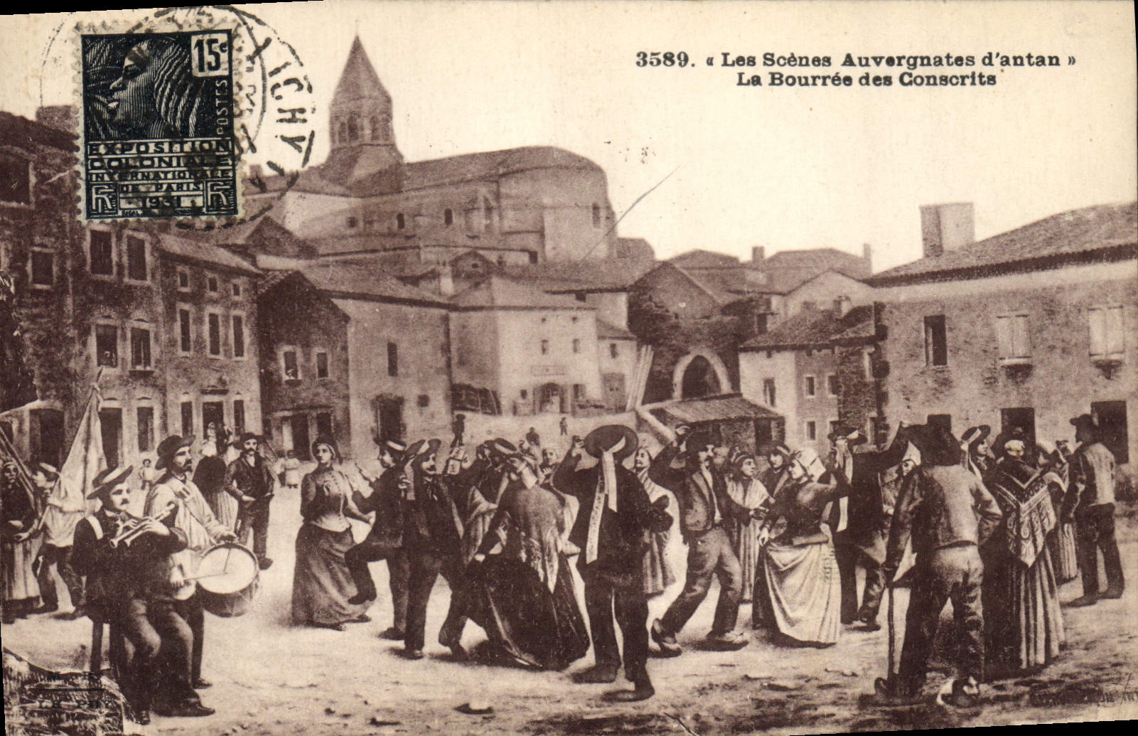 CPA Folklore La bourree des conscrits