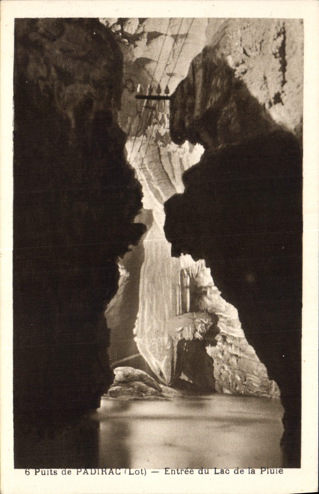 CPA Grotte Grottes Puits de Padirac Entree du Lac de la Pluie